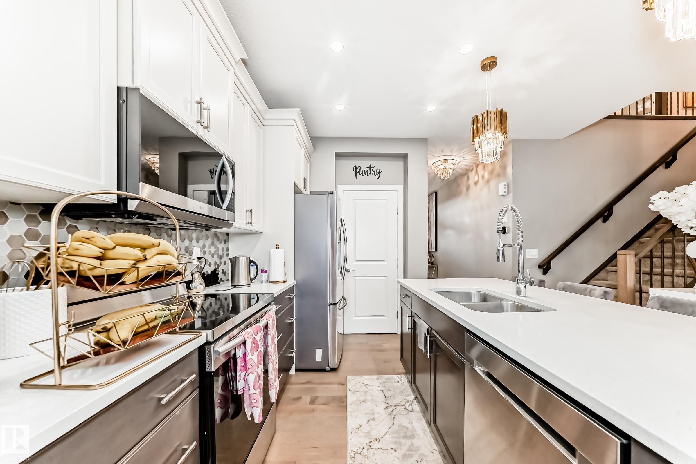 Photo 13 at 2012 200 Street NW, Stillwater, Edmonton