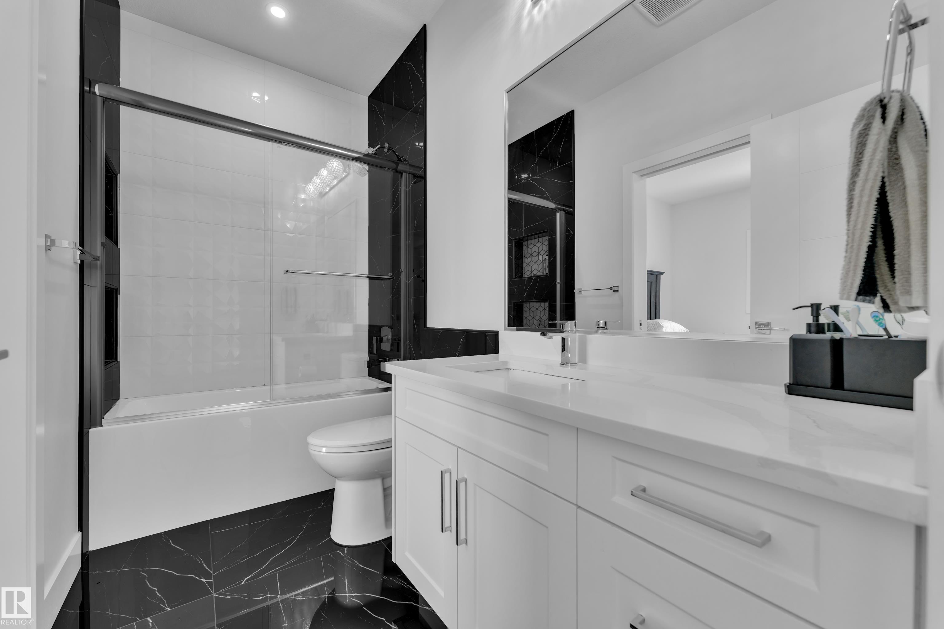 Photo 35 at 6226 172a Avenue NW, McConachie Area, Edmonton