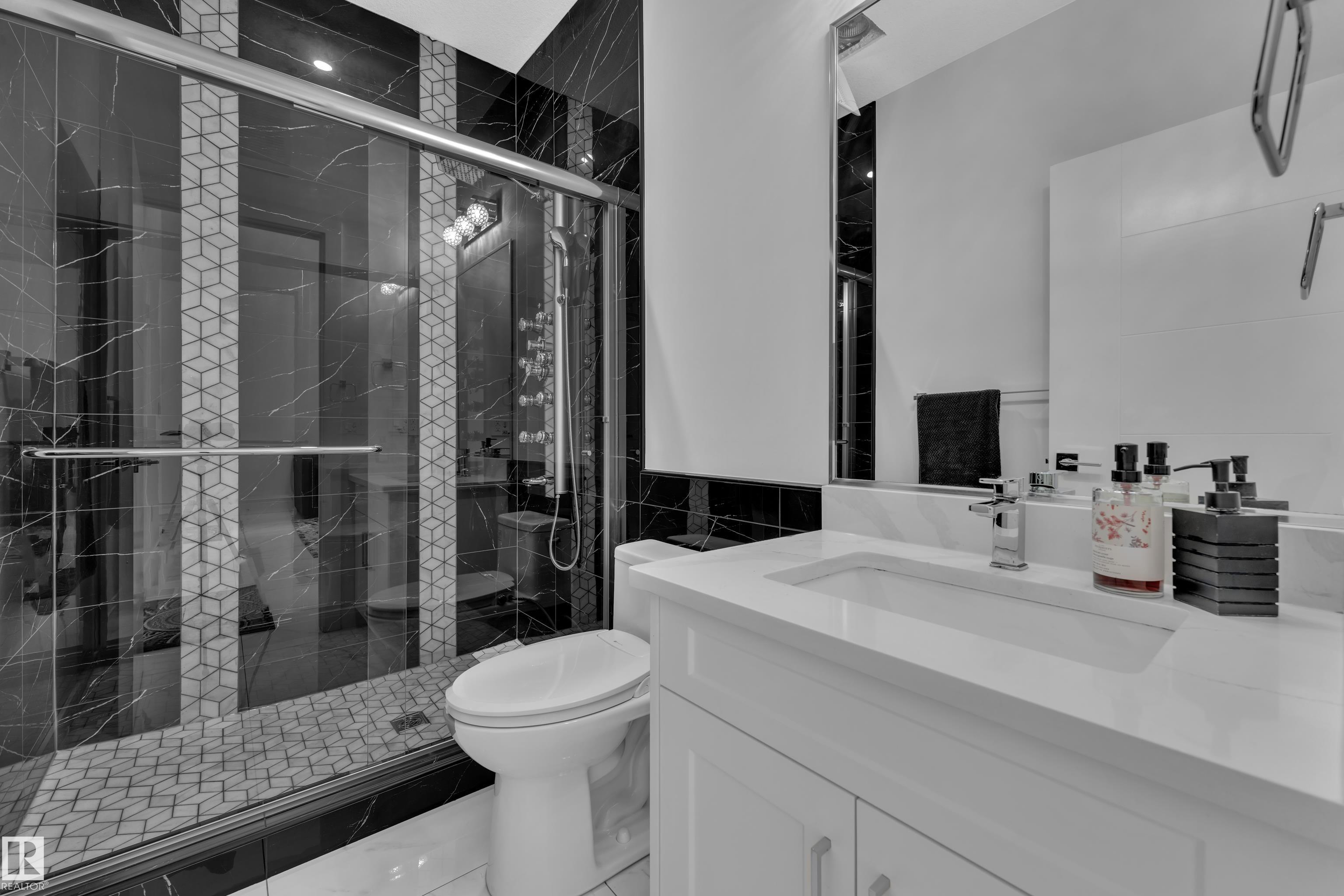 Photo 10 at 6226 172a Avenue NW, McConachie Area, Edmonton