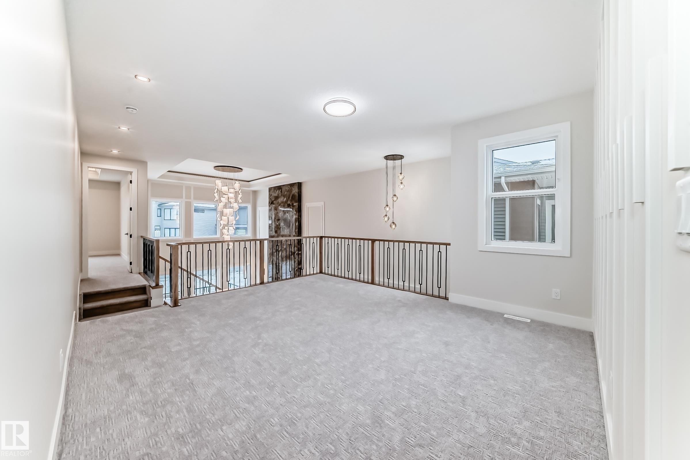 Photo 24 at 7023 Kiviaq Crescent SW, Keswick, Edmonton