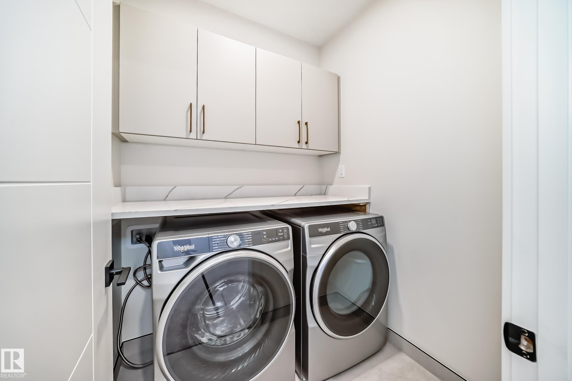 Photo 25 at 7023 Kiviaq Crescent SW, Keswick, Edmonton