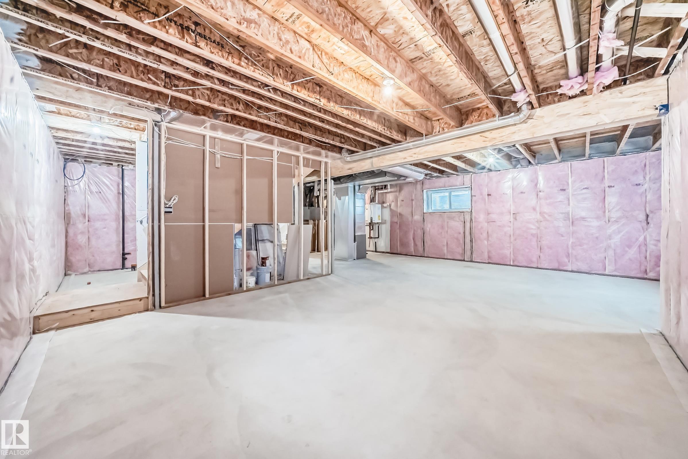 Photo 26 at 7023 Kiviaq Crescent SW, Keswick, Edmonton