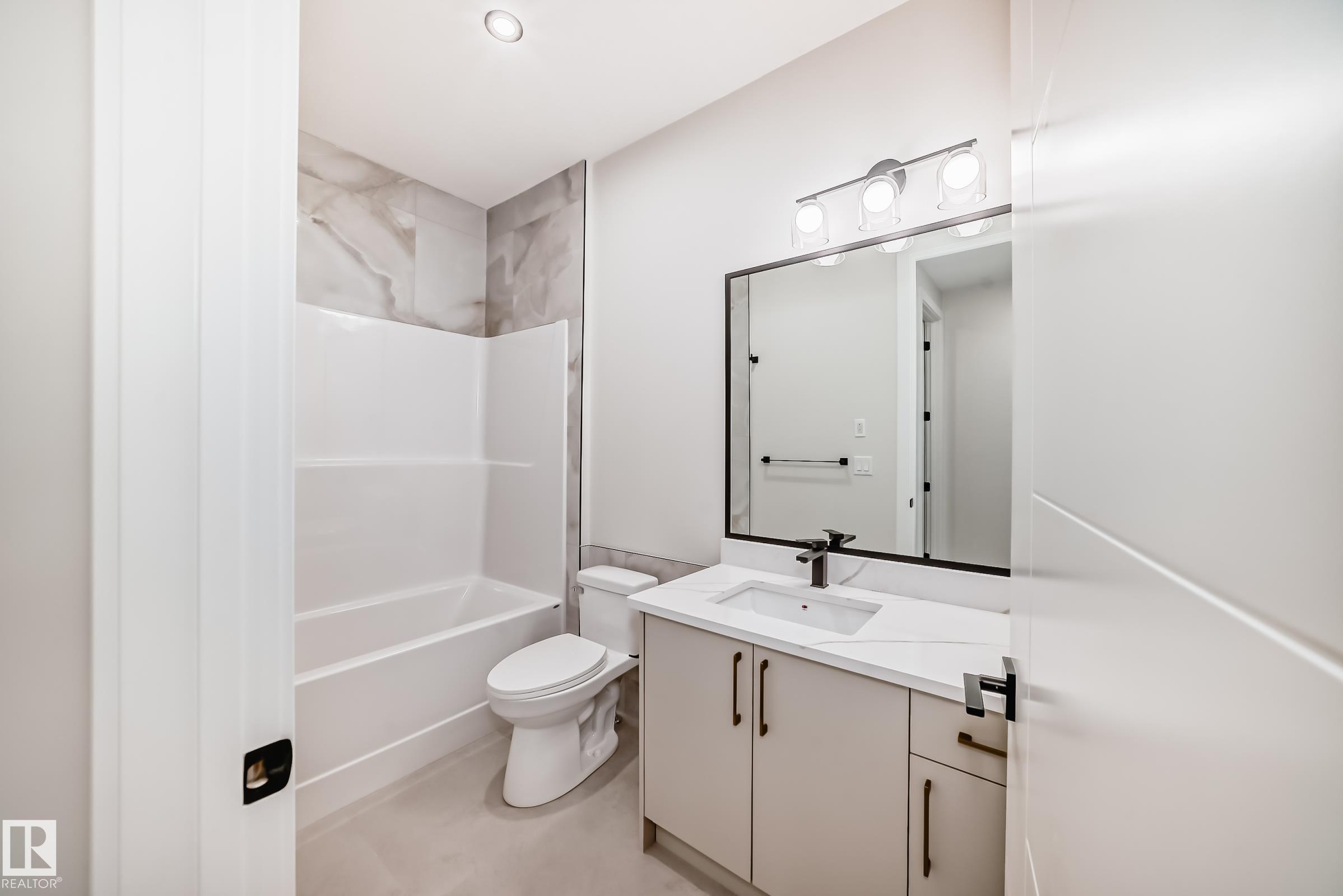 Photo 70 at 7023 Kiviaq Crescent SW, Keswick, Edmonton