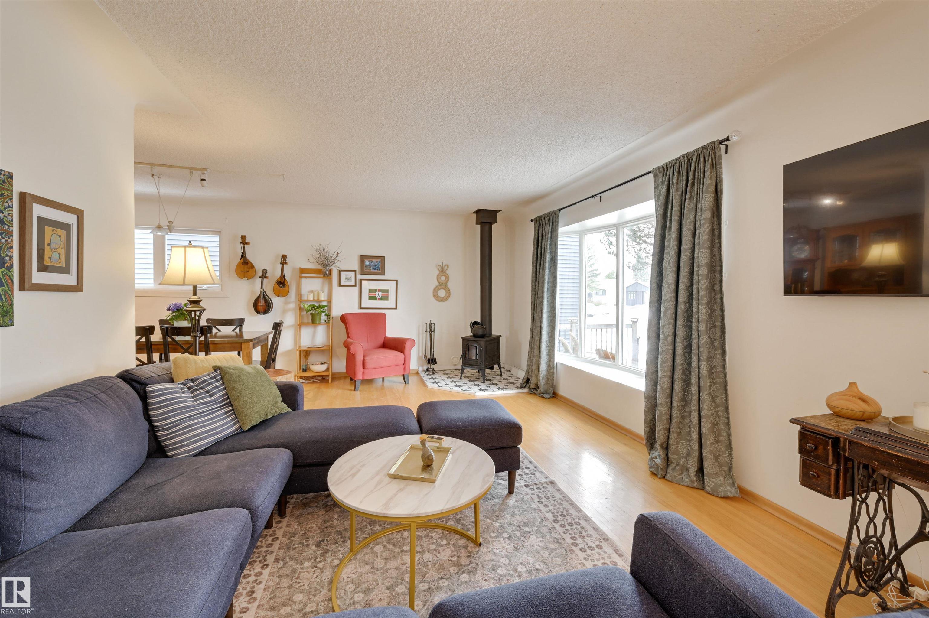 Photo 14 at 9027 145 Street NW, Parkview, Edmonton