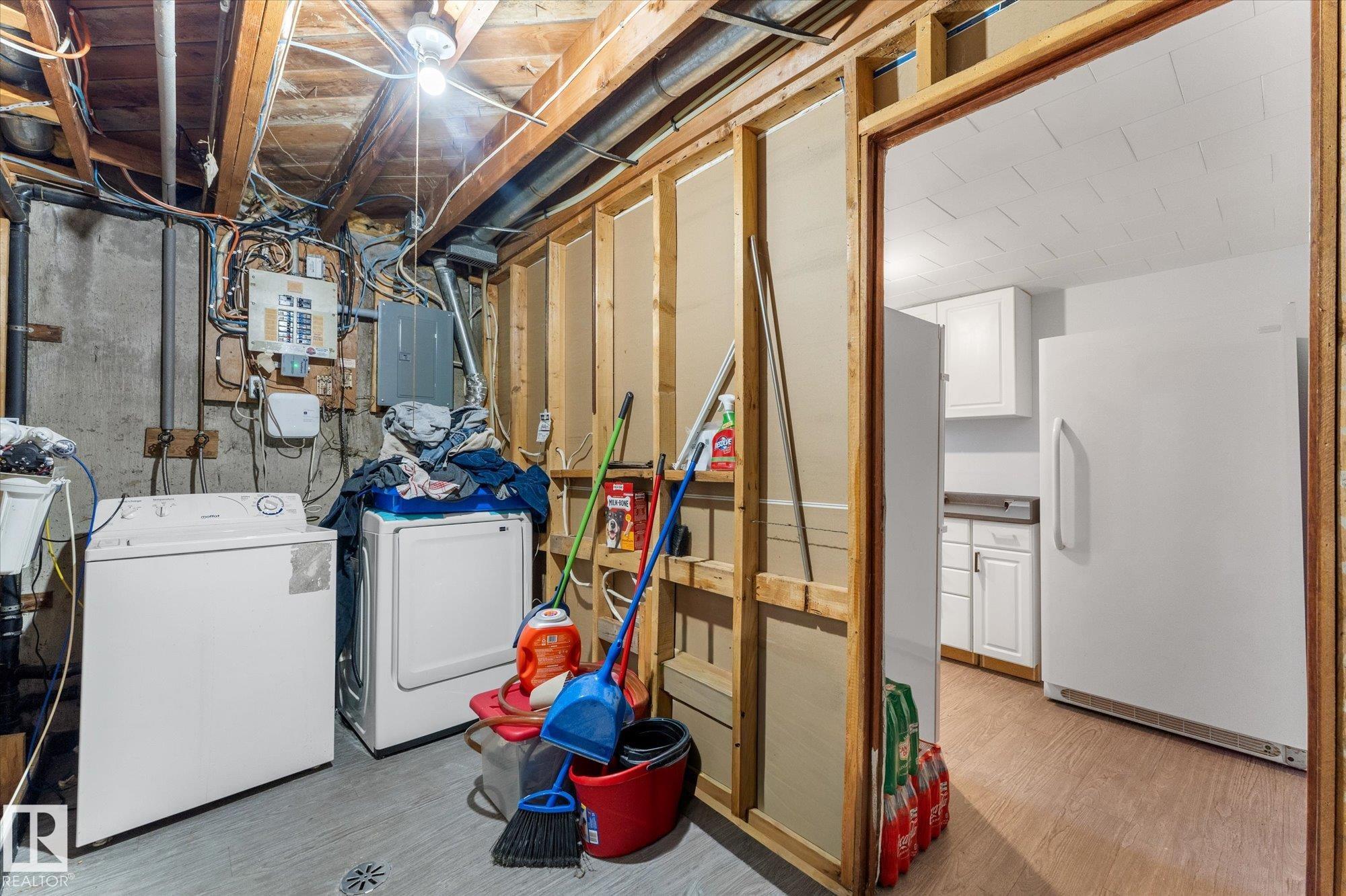 Photo 36 at 4520 54 Avenue, North Telford, Leduc