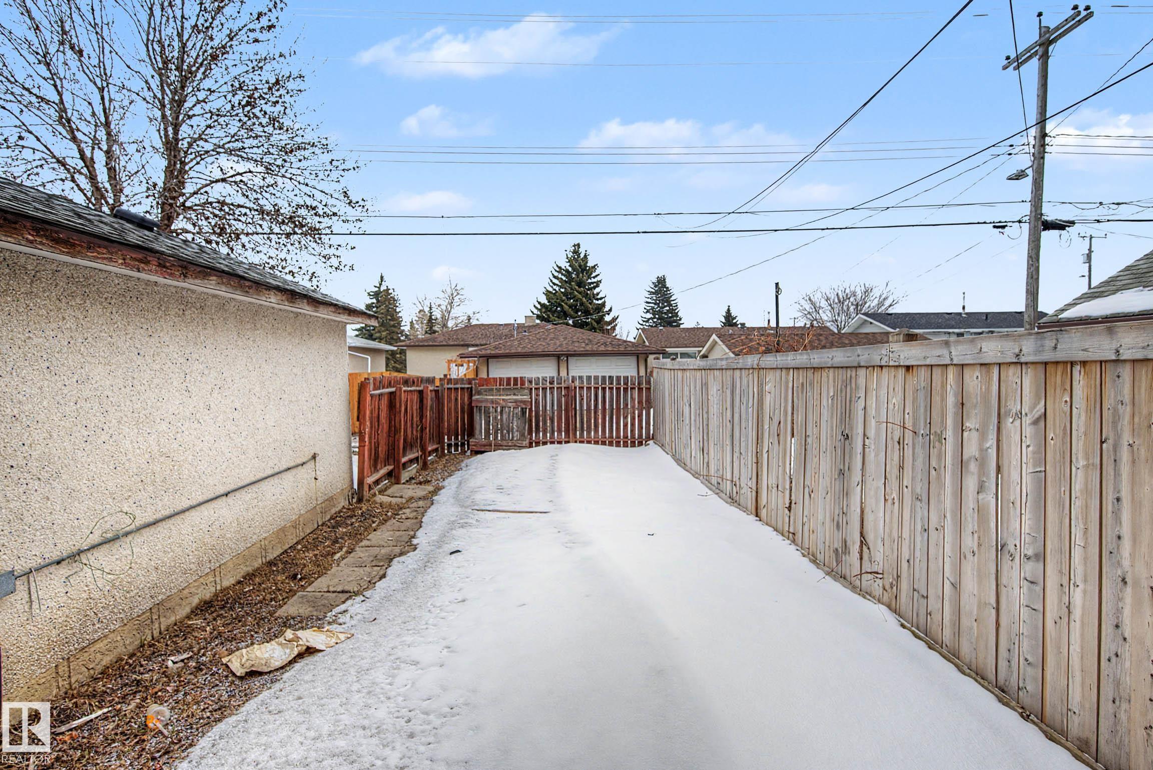 Photo 27 at 13041 82 Street NW, Balwin, Edmonton