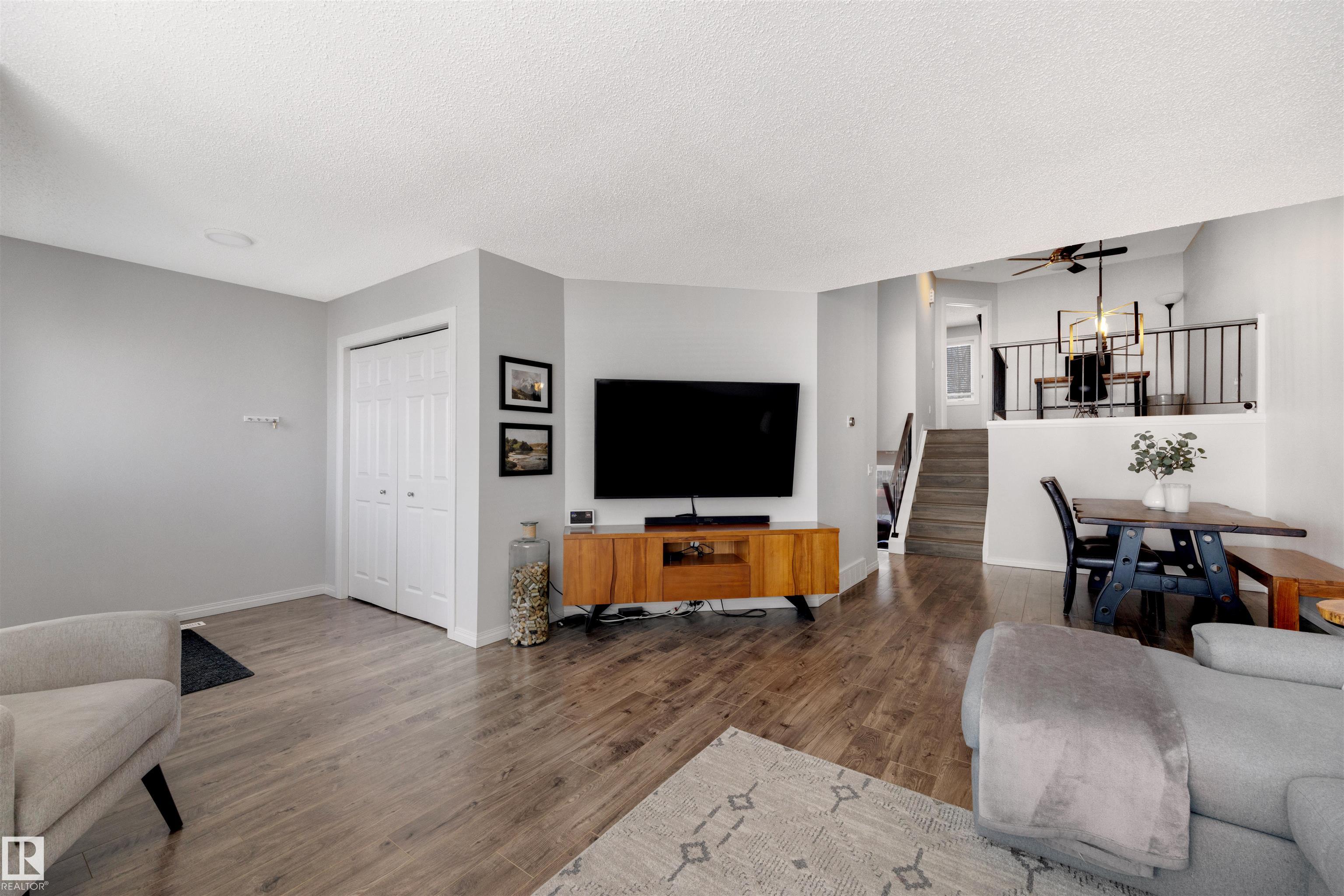 9612 189 Street NW, La Perle, Edmonton