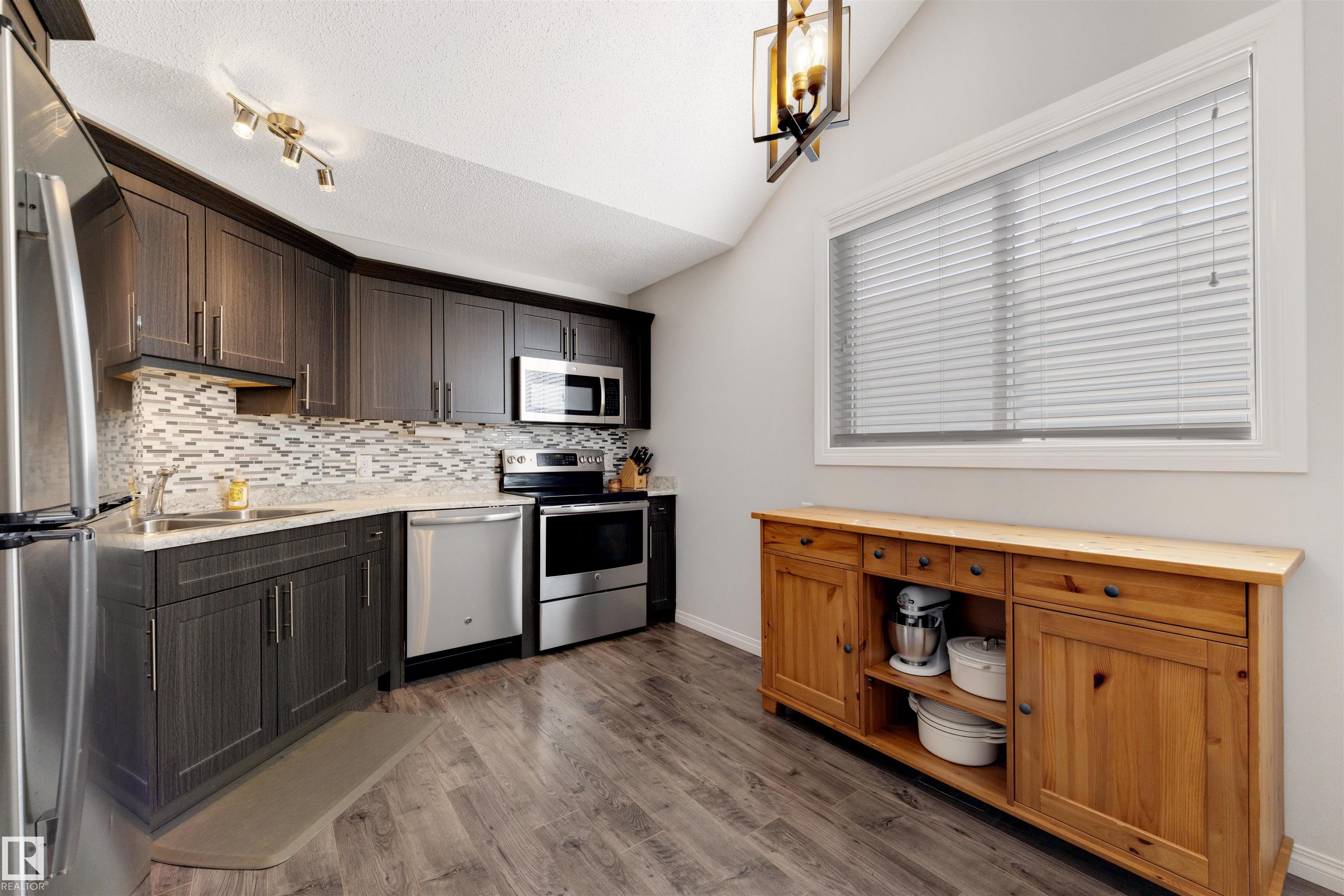 Photo 8 at 9612 189 Street NW, La Perle, Edmonton