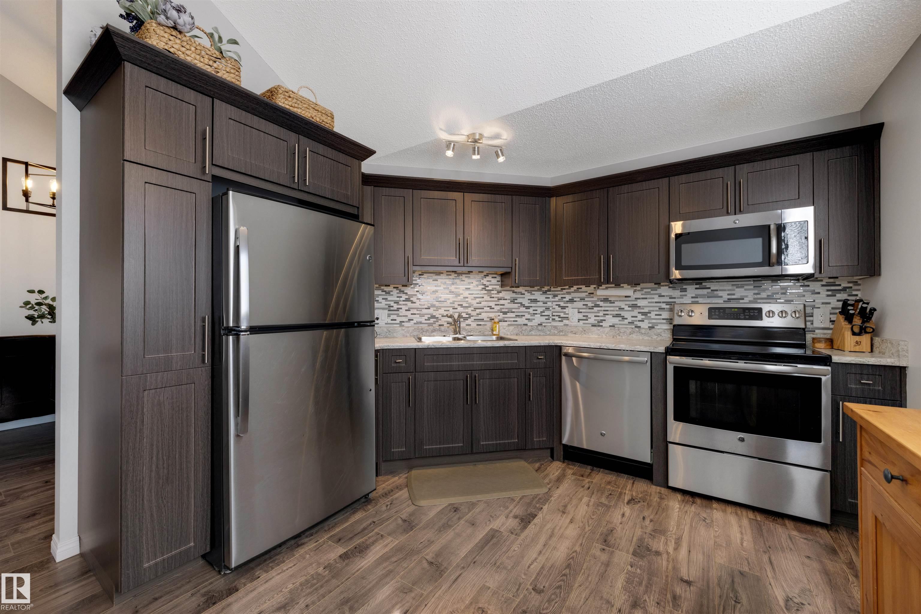 Photo 9 at 9612 189 Street NW, La Perle, Edmonton