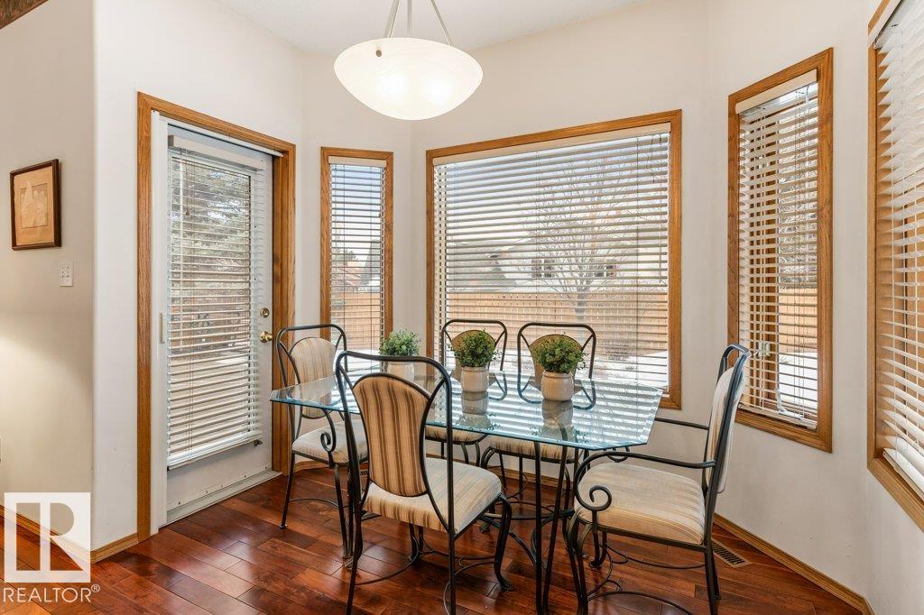 Photo 11 at 4344 28a Street NW, Larkspur, Edmonton