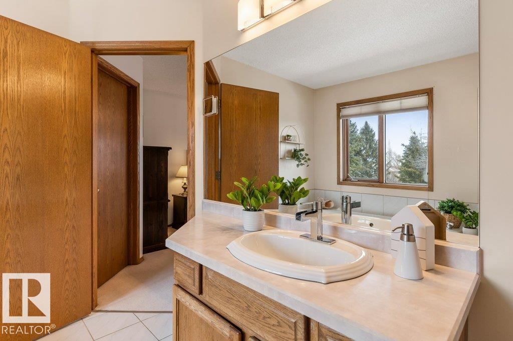 Photo 25 at 4344 28a Street NW, Larkspur, Edmonton