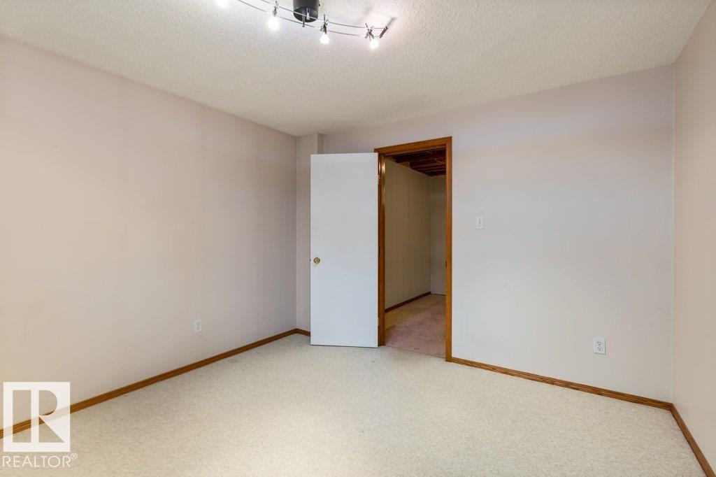 Photo 34 at 4344 28a Street NW, Larkspur, Edmonton