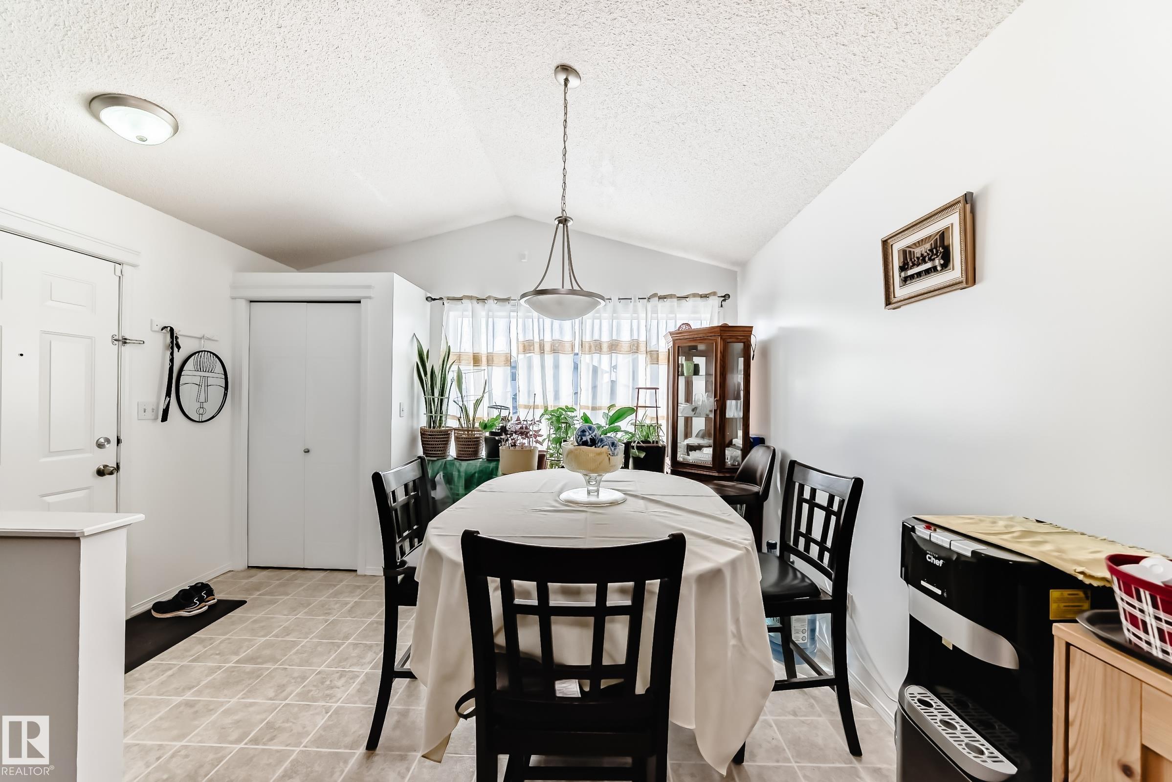 Photo 13 at 15112 139 Street NW, Cumberland, Edmonton