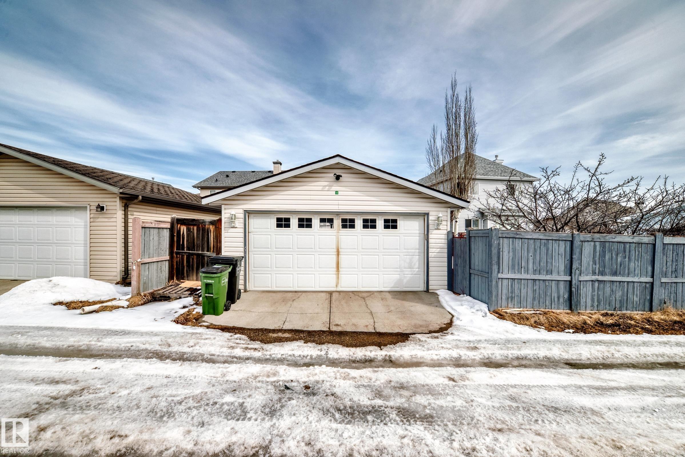 Photo 41 at 15112 139 Street NW, Cumberland, Edmonton