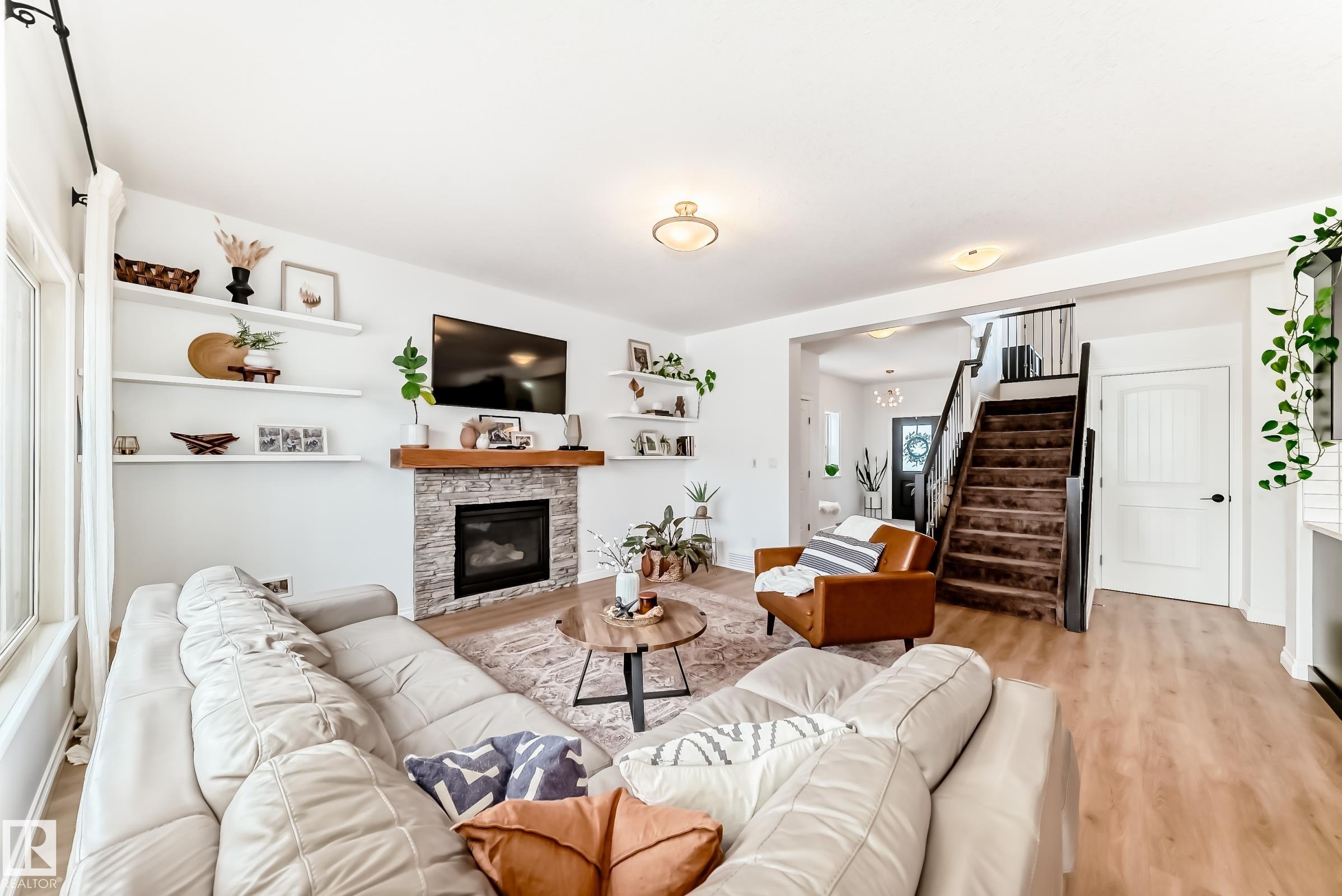 Photo 18 at 1 Governor Place, Greenbury, Spruce Grove