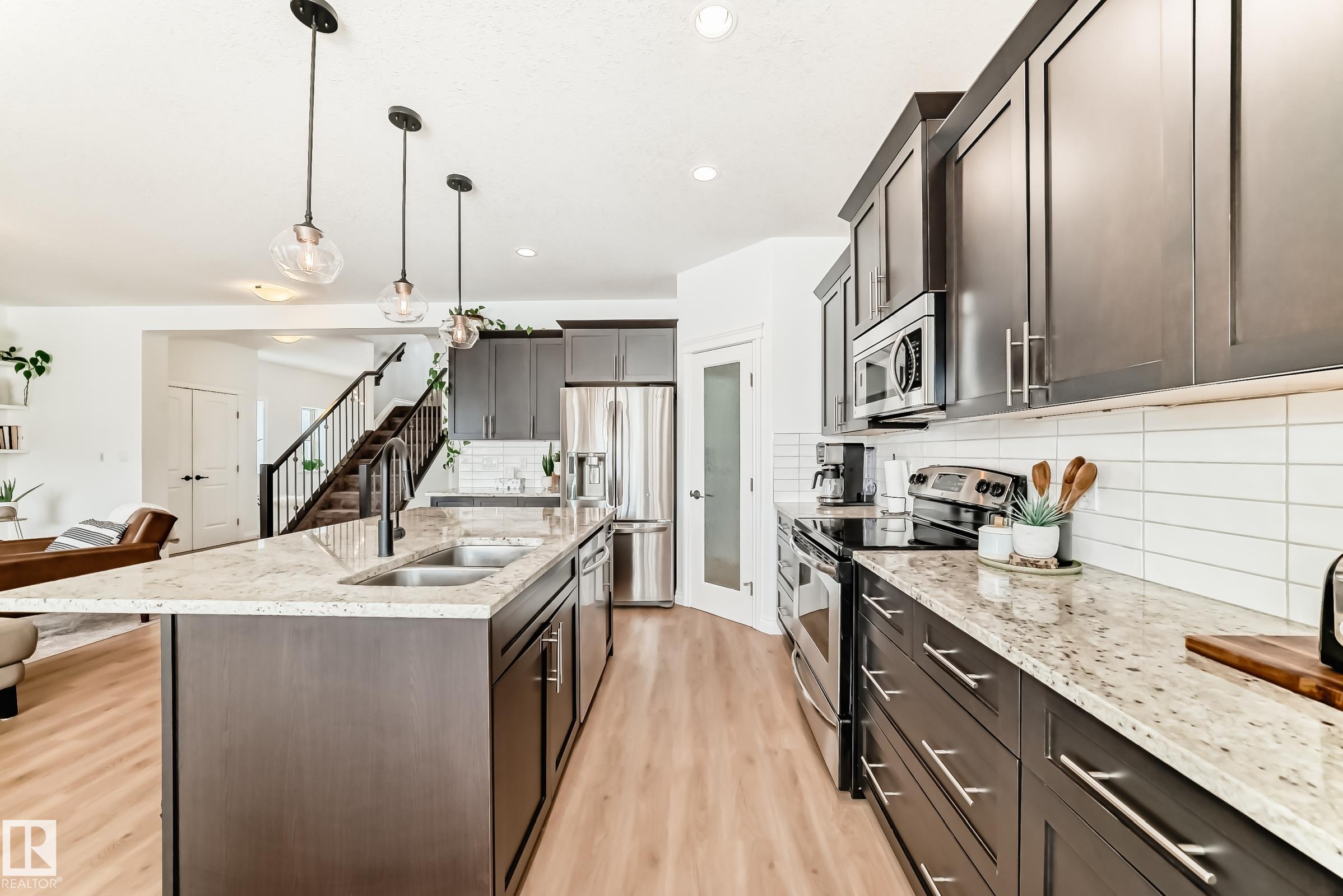 Photo 6 at 1 Governor Place, Greenbury, Spruce Grove