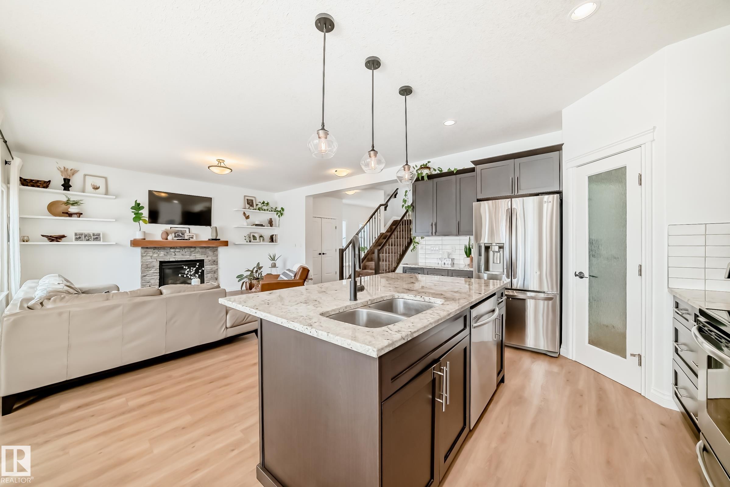 Photo 7 at 1 Governor Place, Greenbury, Spruce Grove