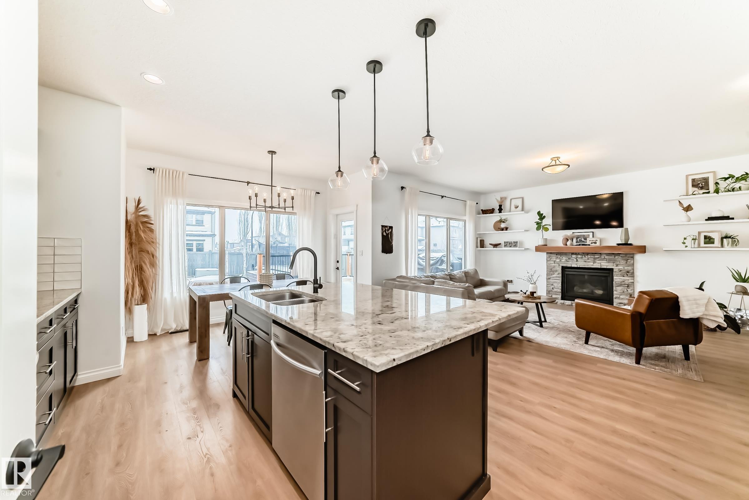 Photo 8 at 1 Governor Place, Greenbury, Spruce Grove