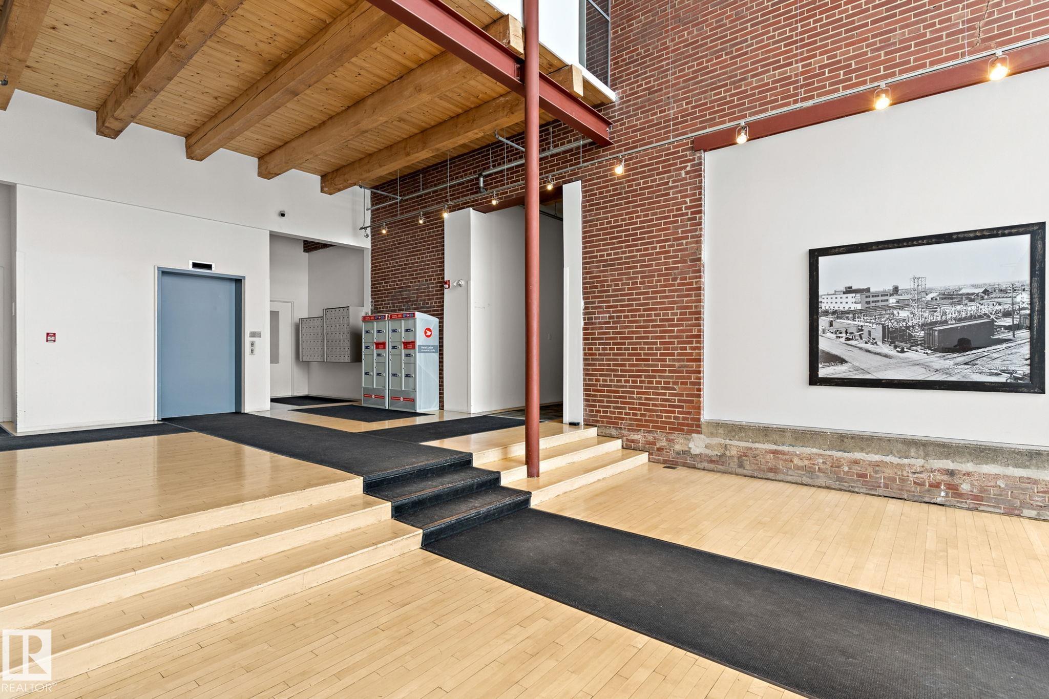 213 - 10309 107 Street NW, Downtown, Edmonton