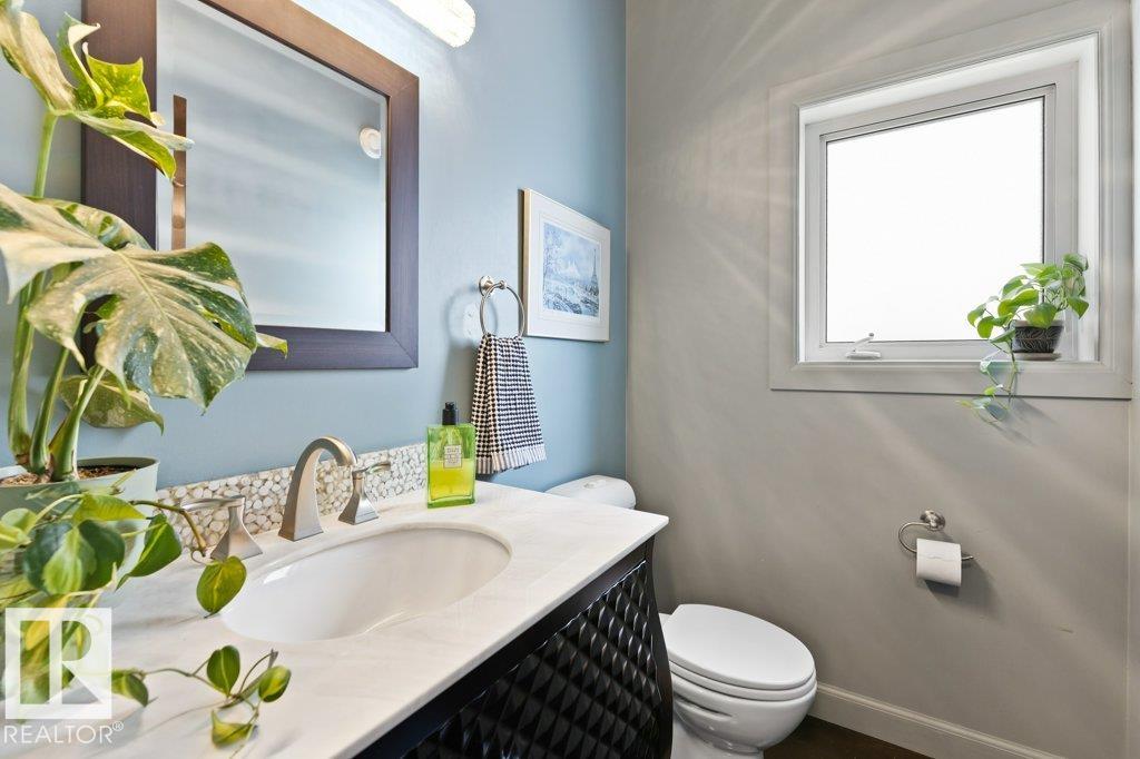 Photo 20 at 3335 32 Avenue NW, Silver Berry, Edmonton