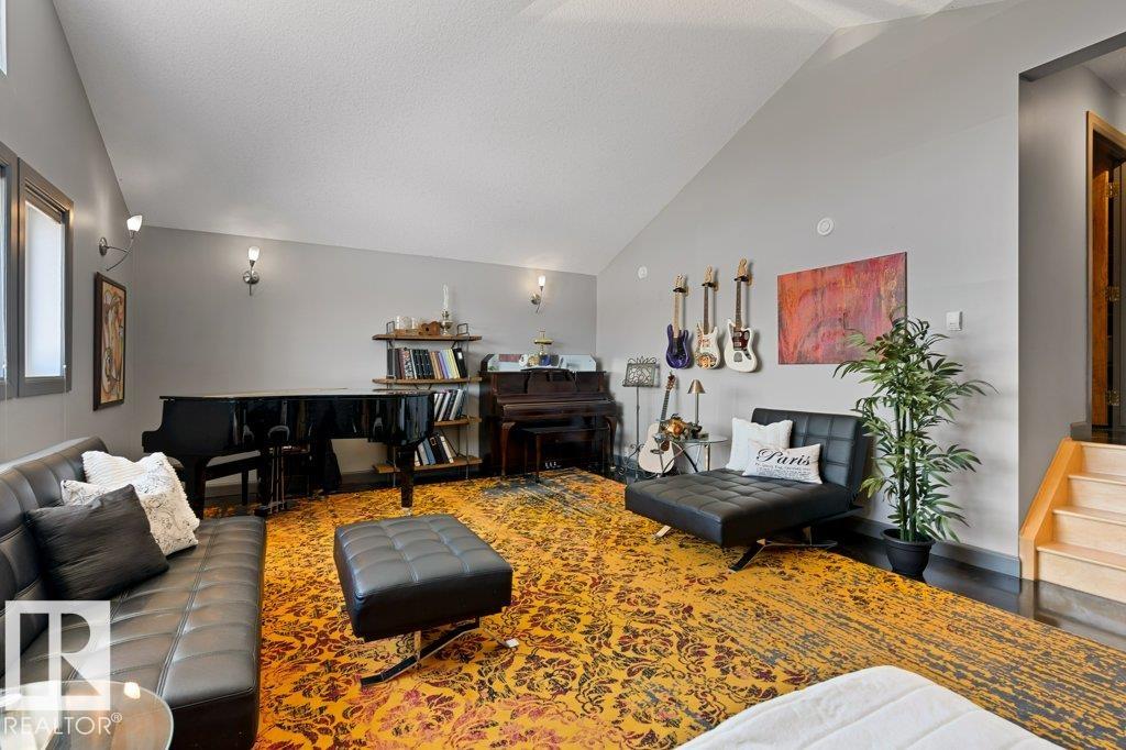 Photo 24 at 3335 32 Avenue NW, Silver Berry, Edmonton