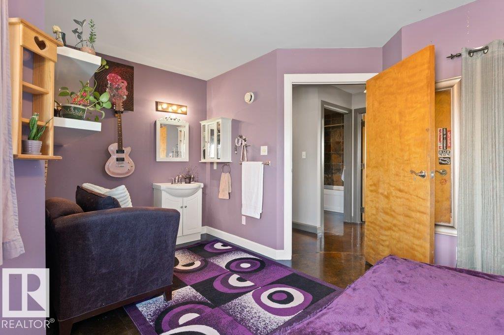 Photo 34 at 3335 32 Avenue NW, Silver Berry, Edmonton