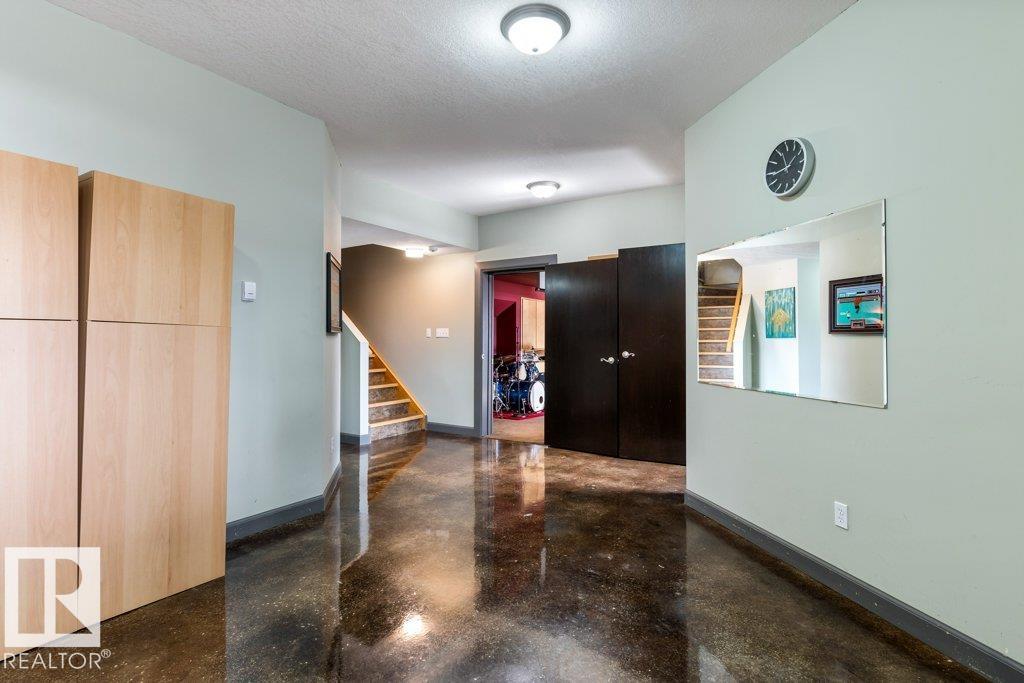 Photo 47 at 3335 32 Avenue NW, Silver Berry, Edmonton