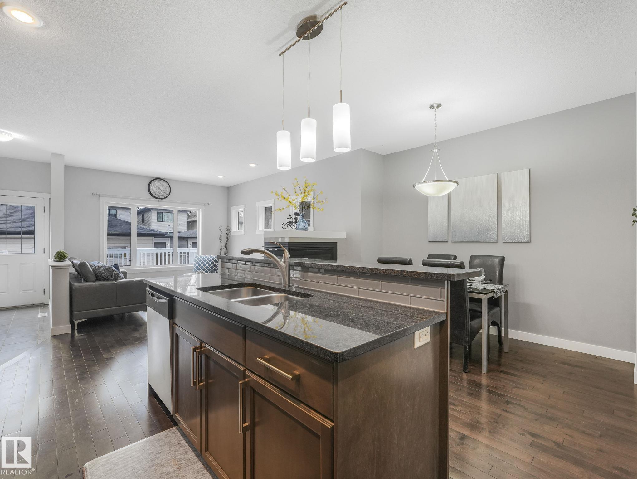 Photo 17 at 8318 79 Avenue NW, King Edward Park, Edmonton