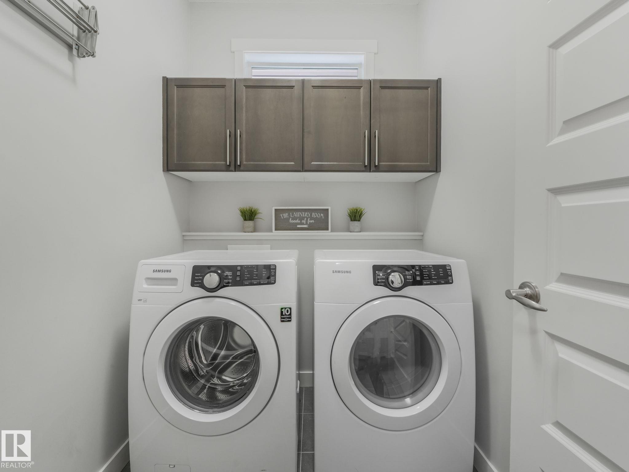 Photo 18 at 8318 79 Avenue NW, King Edward Park, Edmonton