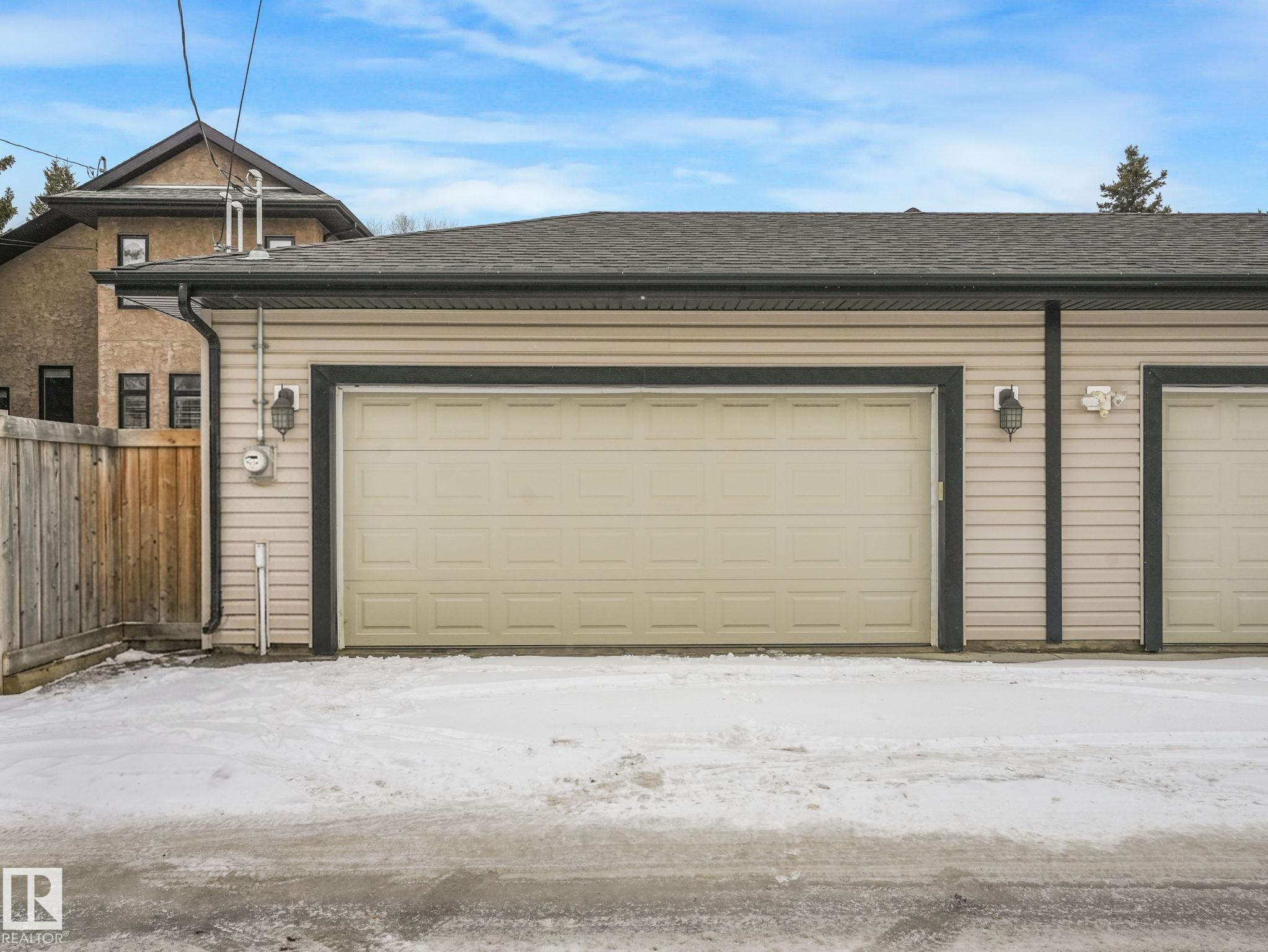 Photo 43 at 8318 79 Avenue NW, King Edward Park, Edmonton