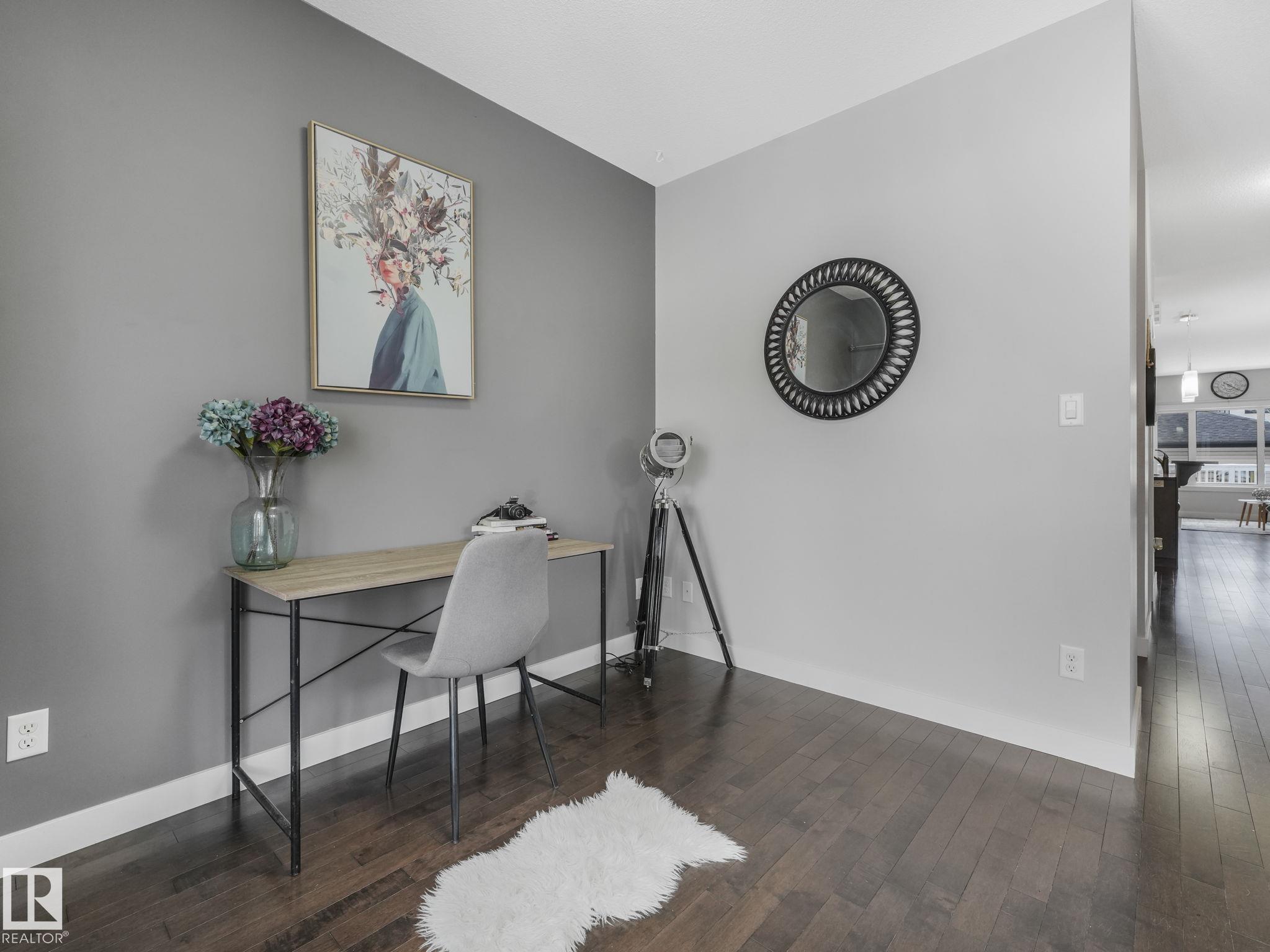 Photo 7 at 8318 79 Avenue NW, King Edward Park, Edmonton