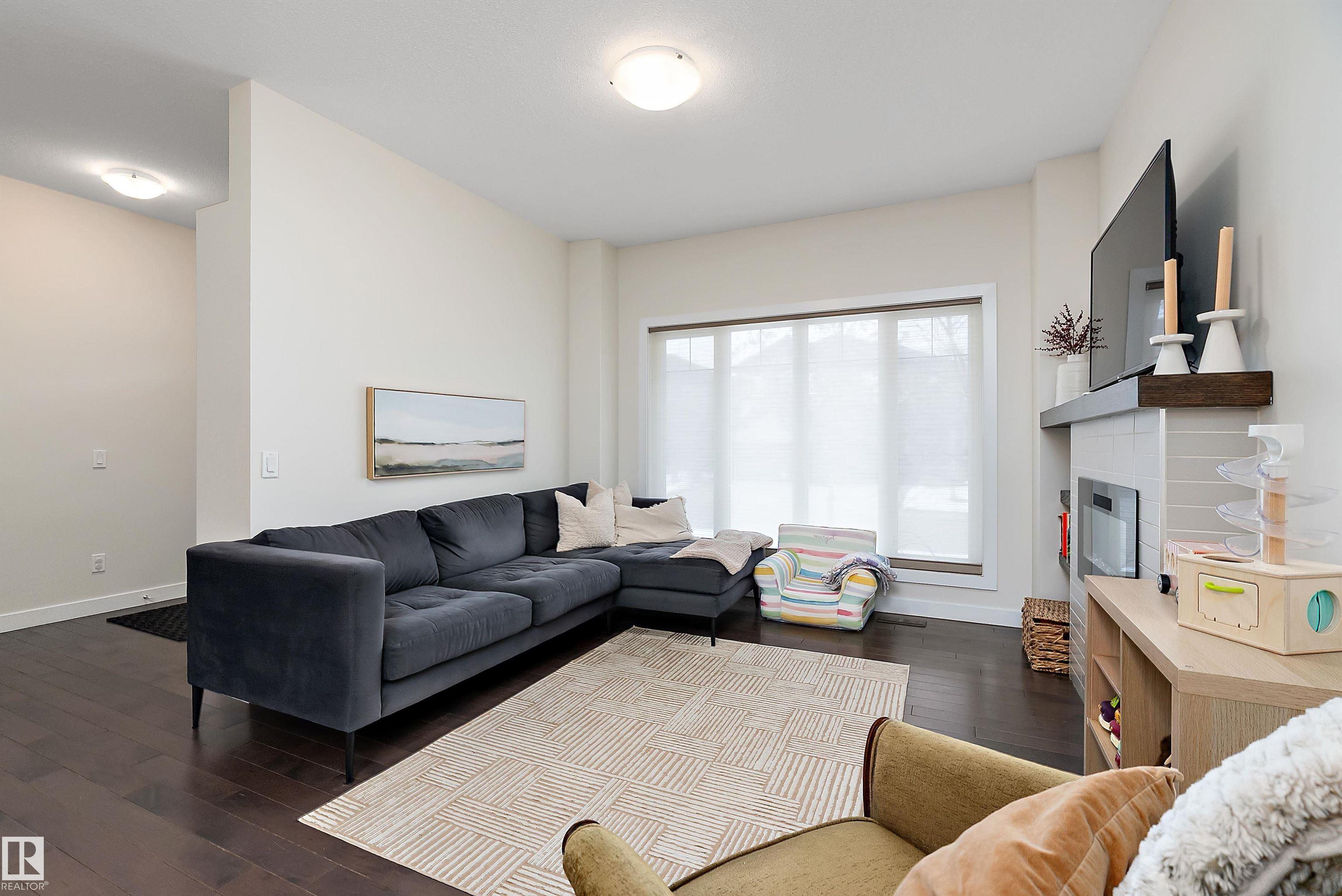 Photo 15 at 8112 223 Street NW, Rosenthal, Edmonton