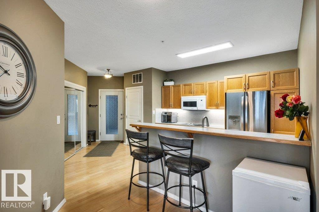 Photo 7 at 201 - 11025 83 Avenue NW, Garneau, Edmonton