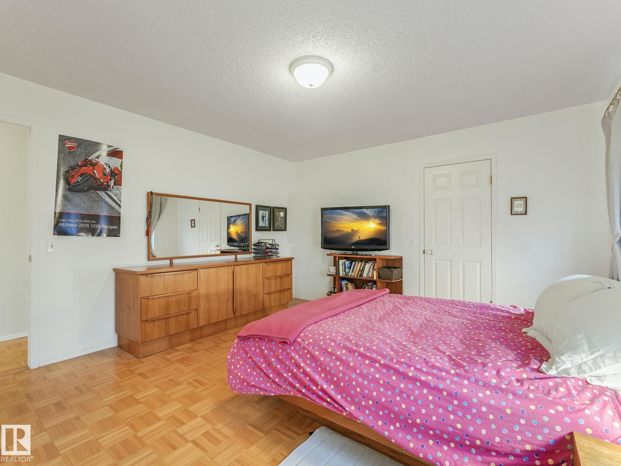 Photo 26 at 308 Beringer Crescent NW, Breckenridge Greens, Edmonton