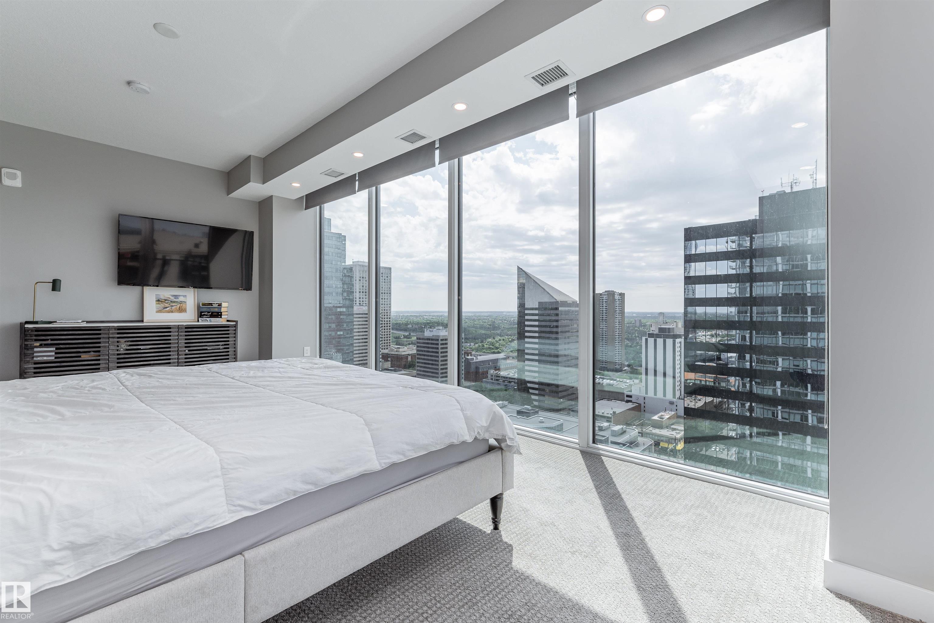 Photo 26 at 2400 - 10180 103 Street NW, Downtown, Edmonton