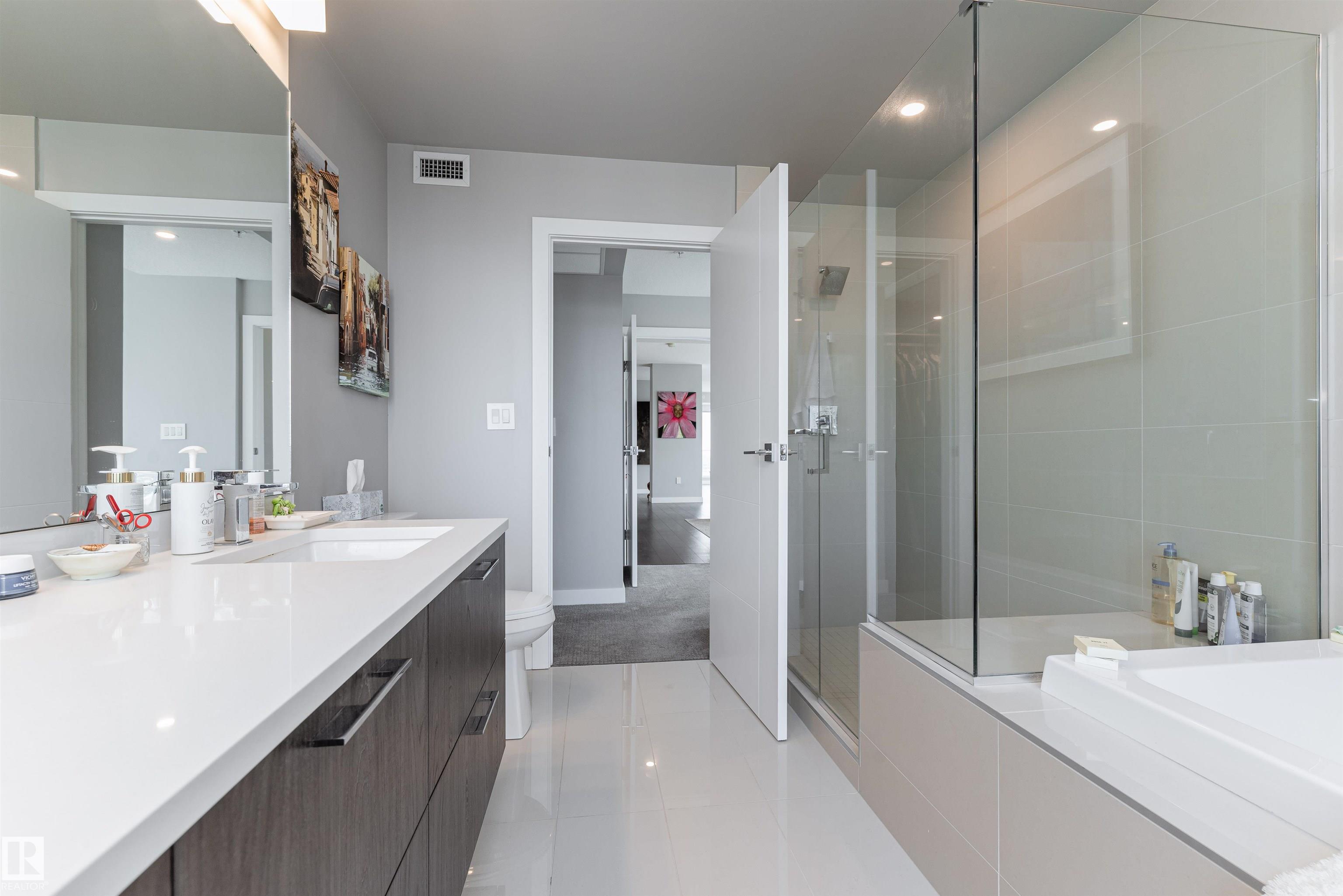 Photo 29 at 2400 - 10180 103 Street NW, Downtown, Edmonton