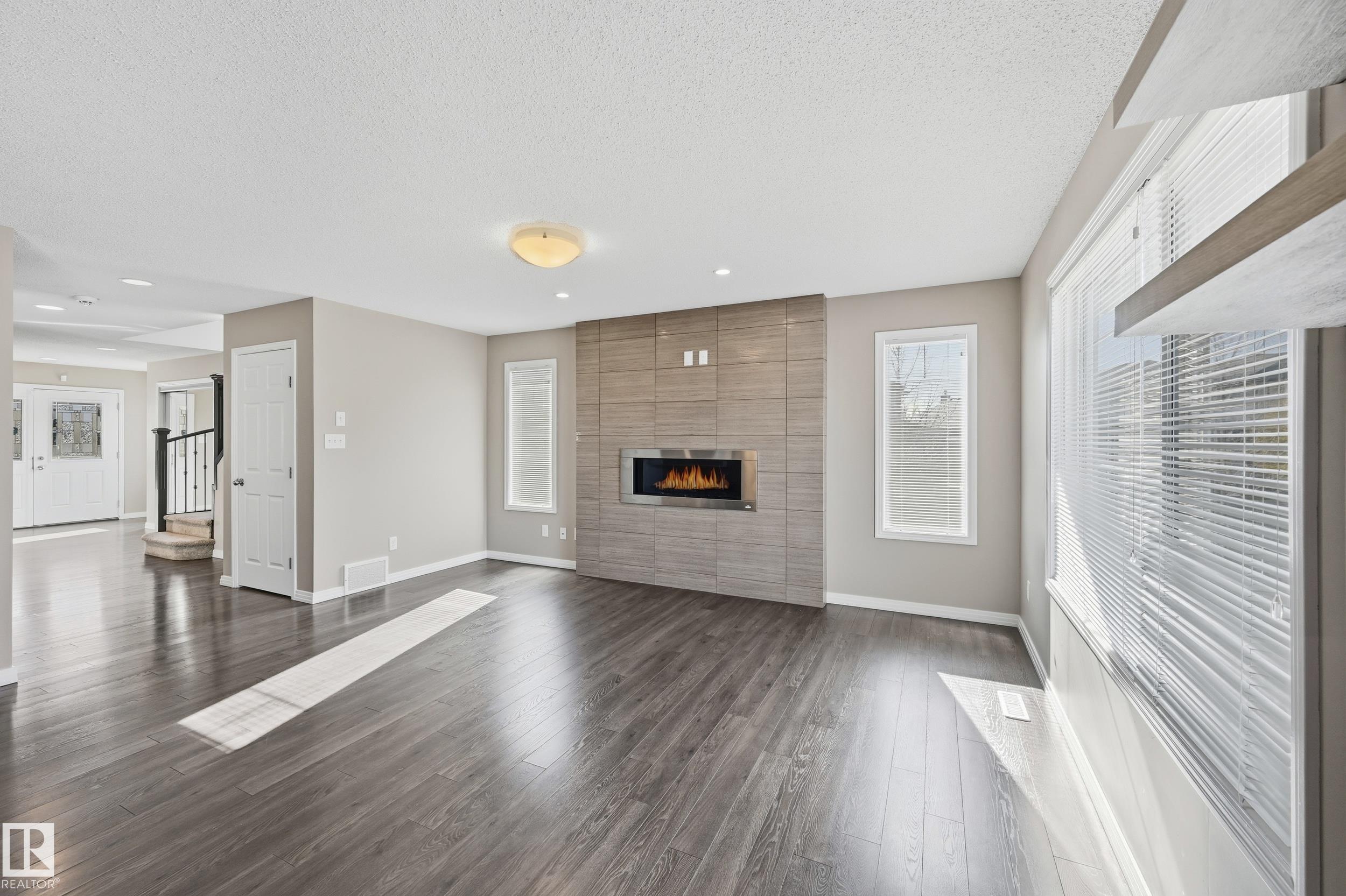 Photo 10 at 3552 Claxton Crescent SW, Chappelle Area, Edmonton