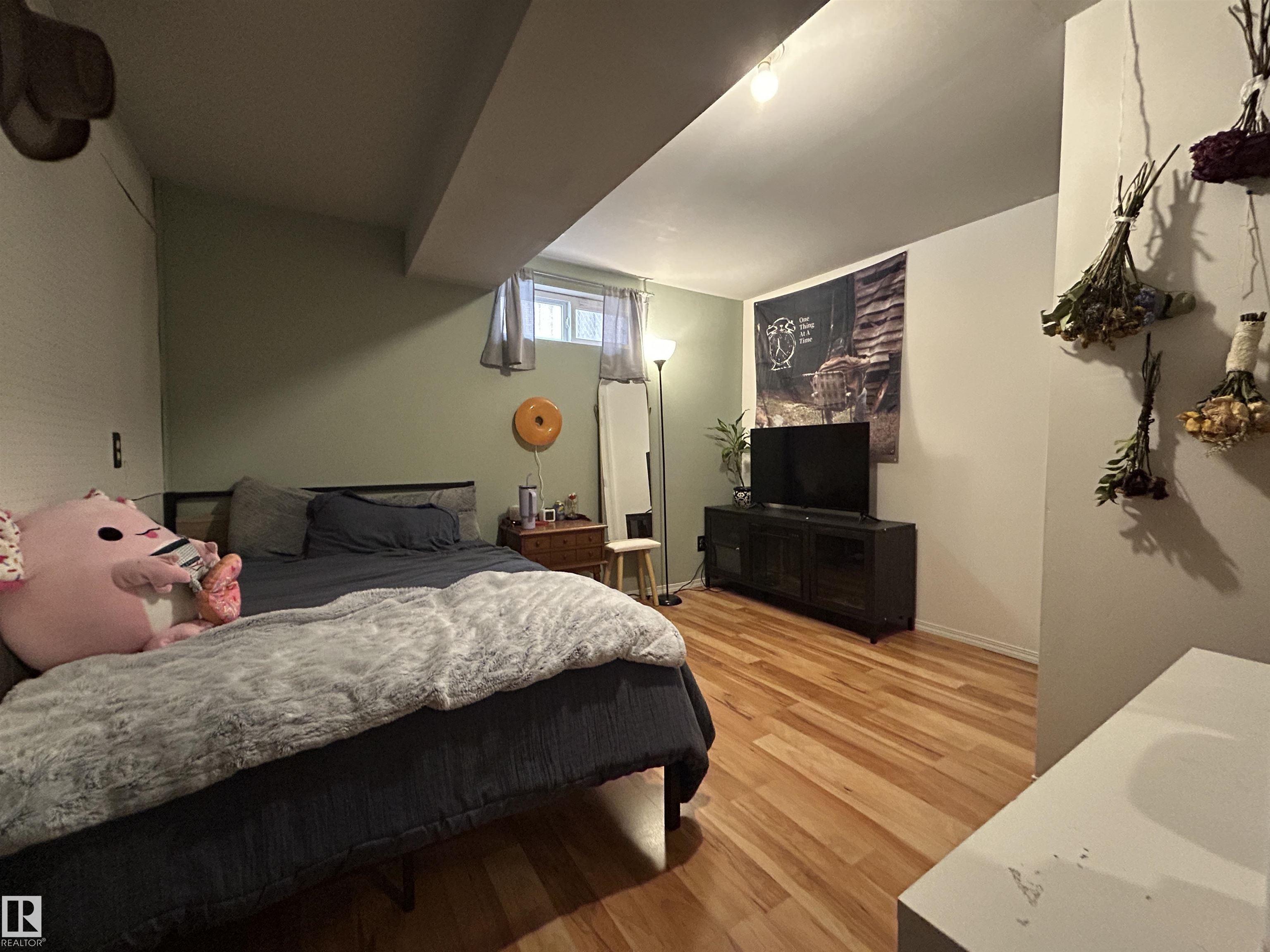 Photo 18 at 8603 149 Street NW, Laurier Heights, Edmonton