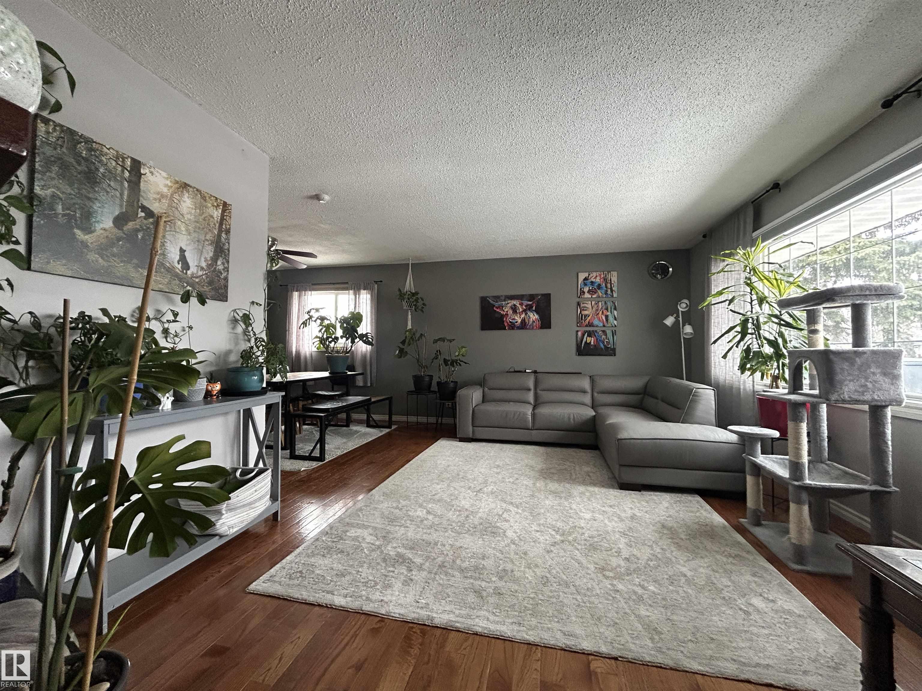 Photo 4 at 8603 149 Street NW, Laurier Heights, Edmonton