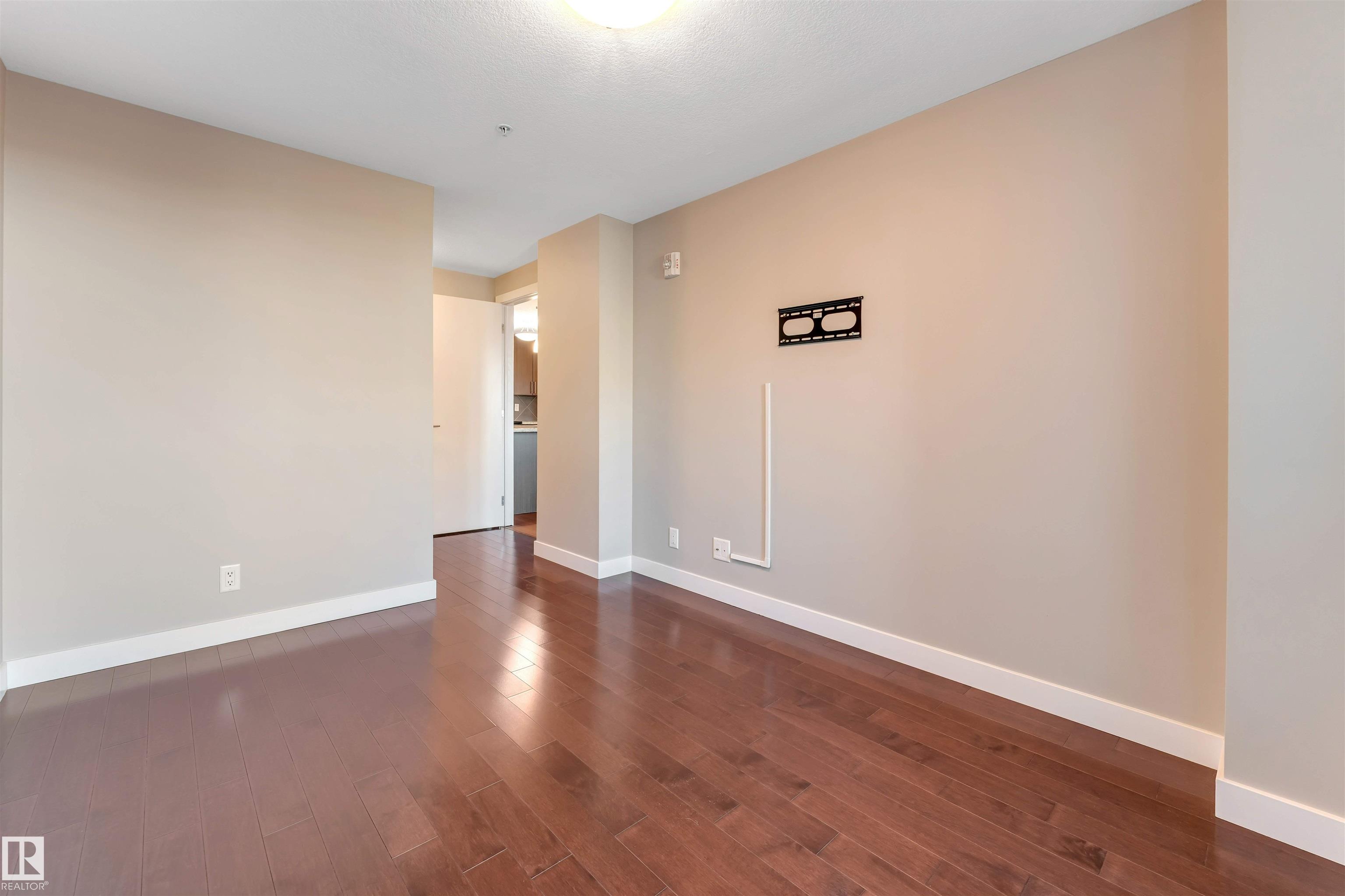 Photo 25 at 807 - 10055 118 Street NW, Wîhkwêntôwin, Edmonton