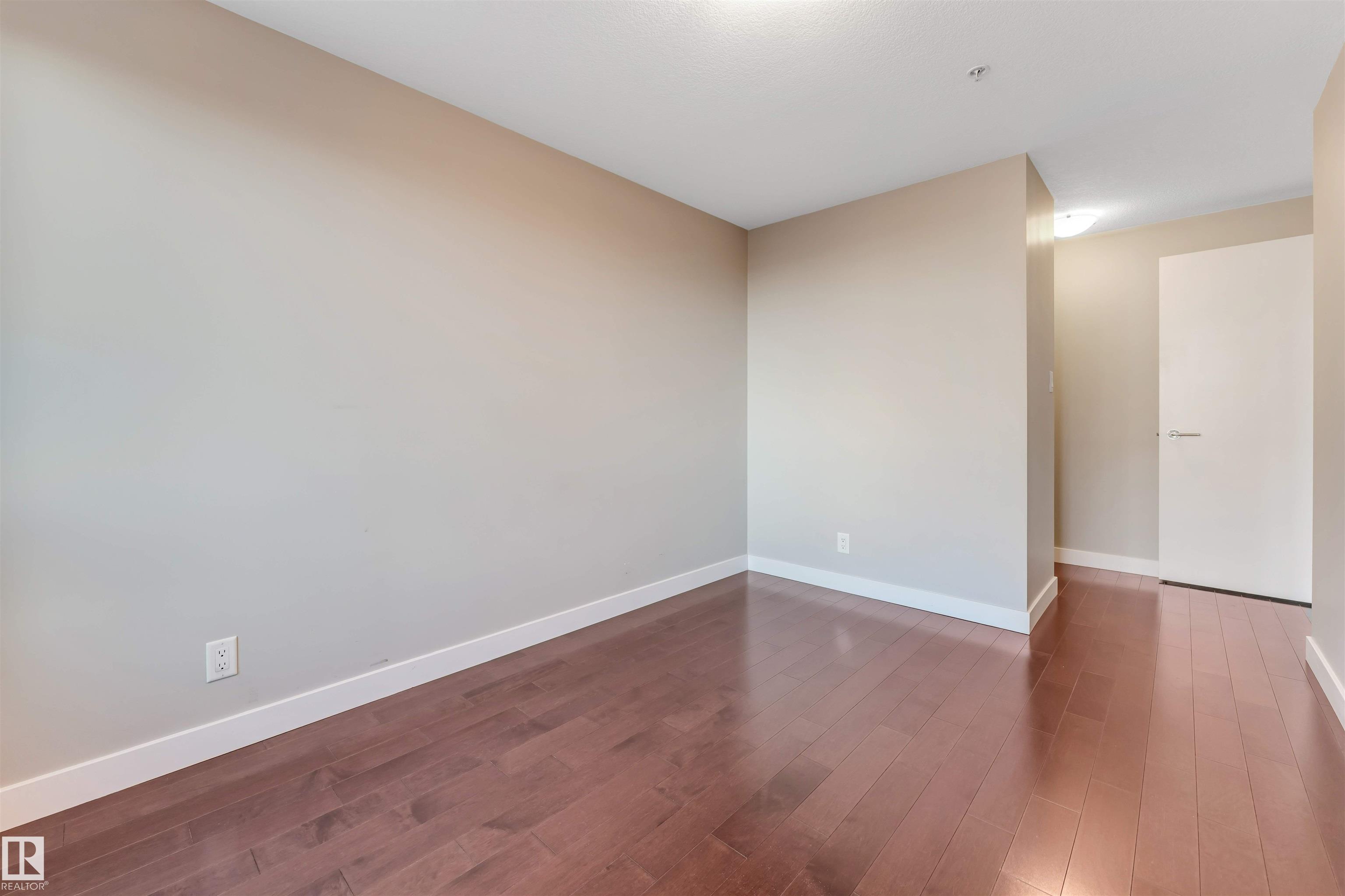 Photo 26 at 807 - 10055 118 Street NW, Wîhkwêntôwin, Edmonton