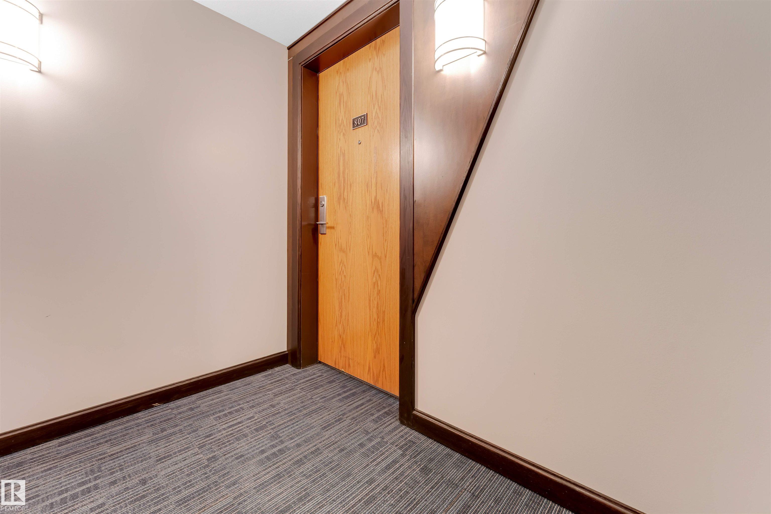 Photo 8 at 807 - 10055 118 Street NW, Wîhkwêntôwin, Edmonton