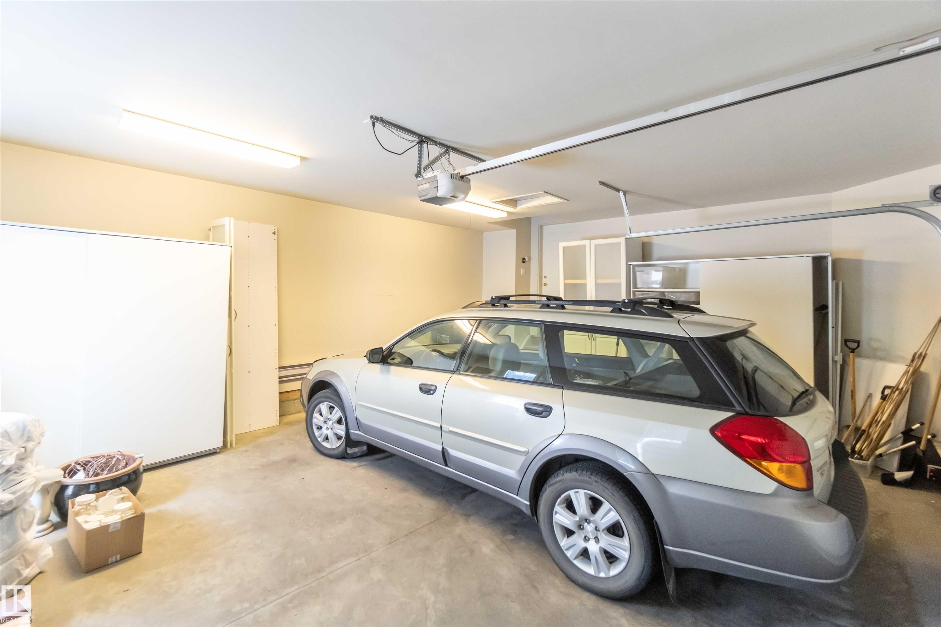 Photo 49 at 8 Butterworth point(e) NW, Bulyea Heights, Edmonton