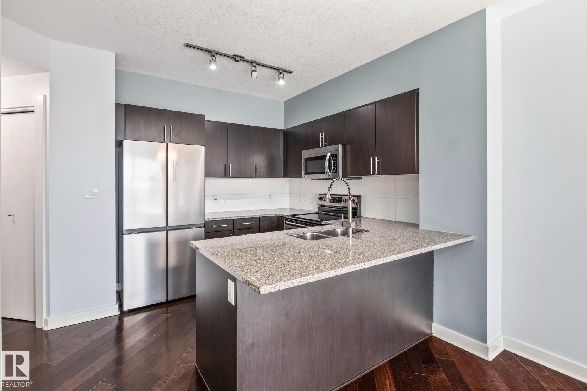 Photo 8 at 2304 - 10152 104 Street NW, Downtown, Edmonton