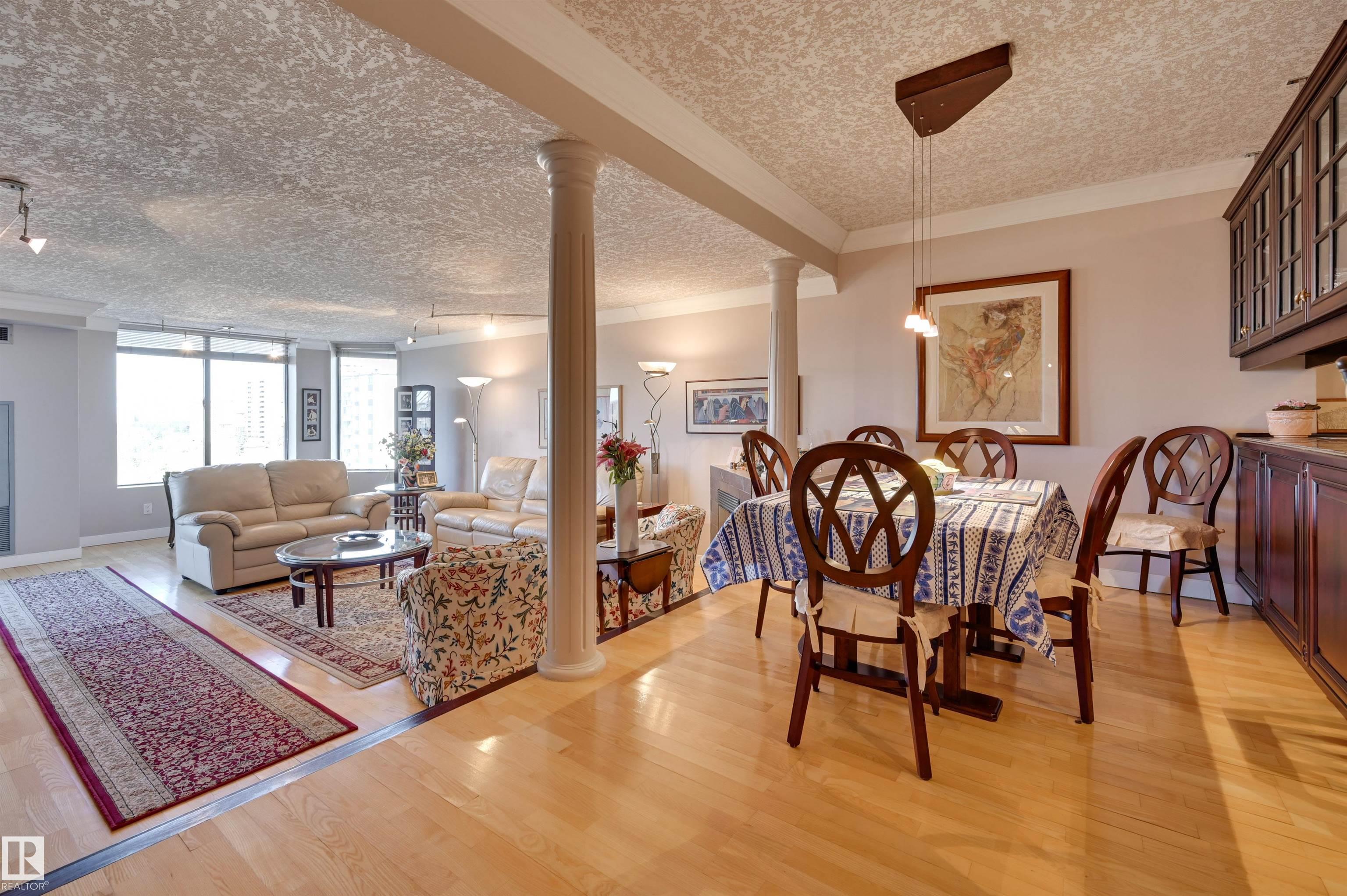 1102 - 11503 100 Avenue NW, Wîhkwêntôwin, Edmonton