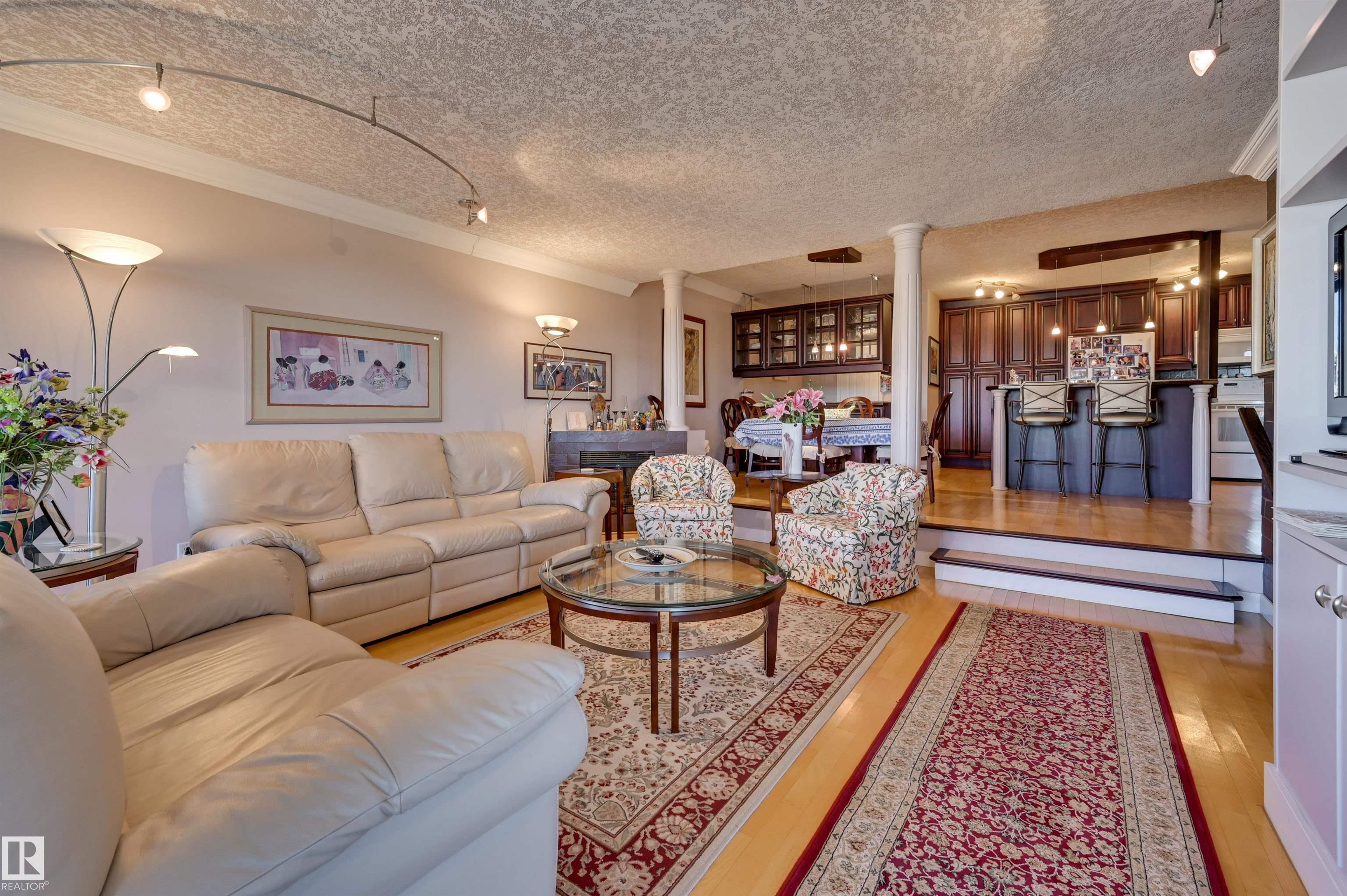 1102 - 11503 100 Avenue NW, Wîhkwêntôwin, Edmonton