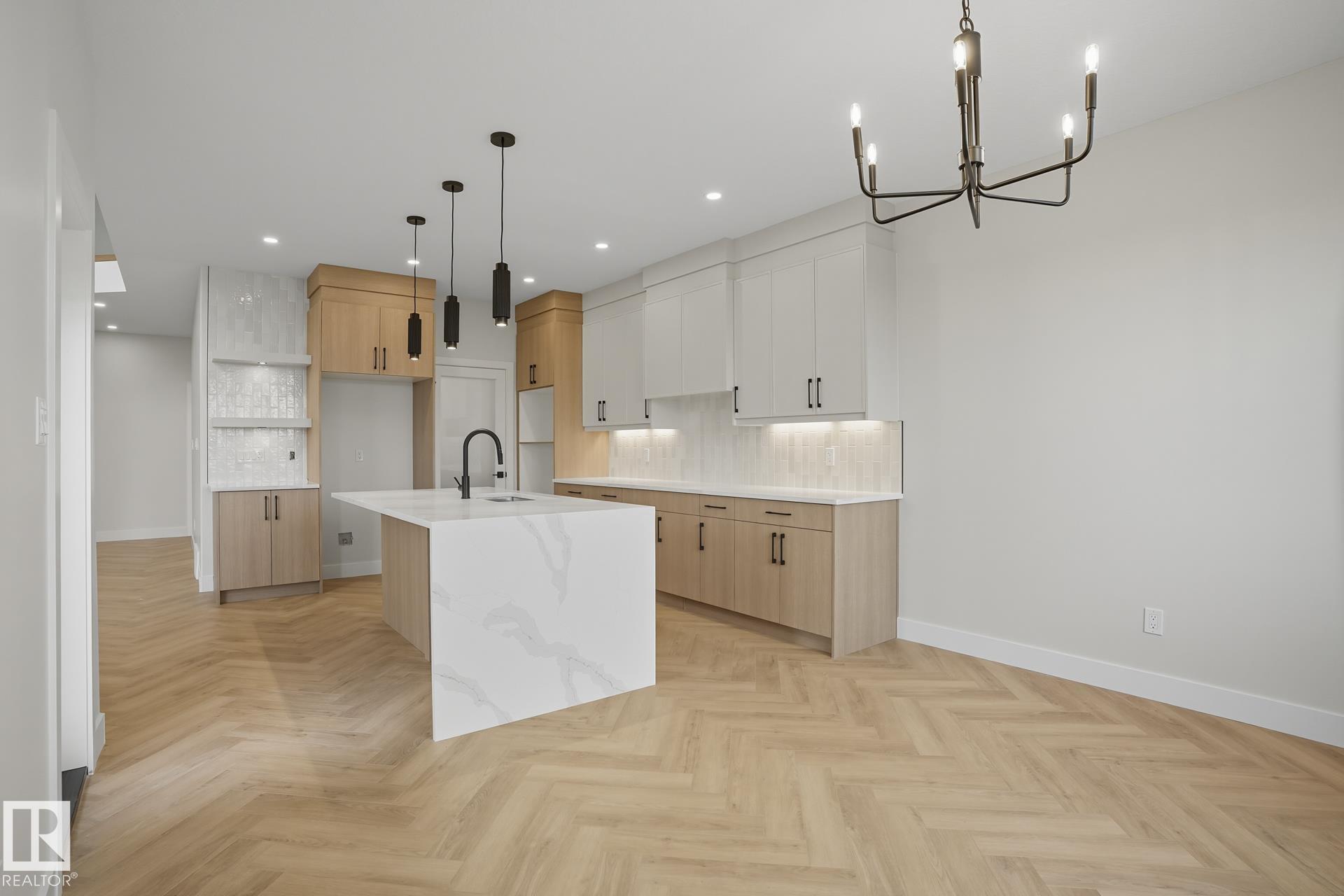 Photo 8 at 18135 87 Street NW, Klarvatten, Edmonton