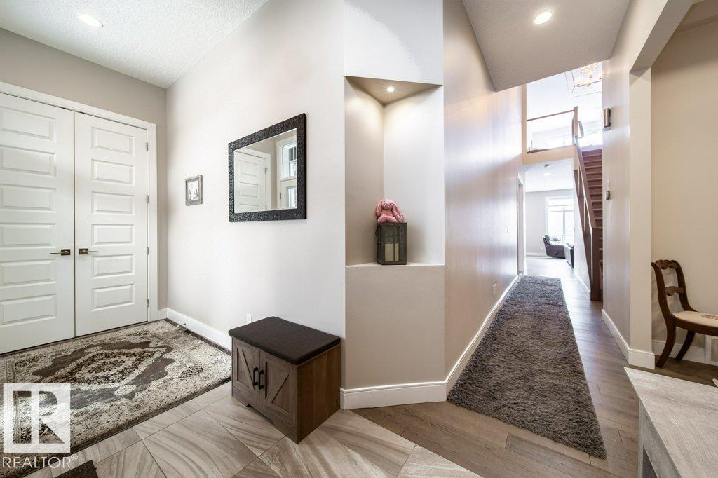 Photo 6 at 19 - 20425 93 Avenue NW, Webber Greens, Edmonton