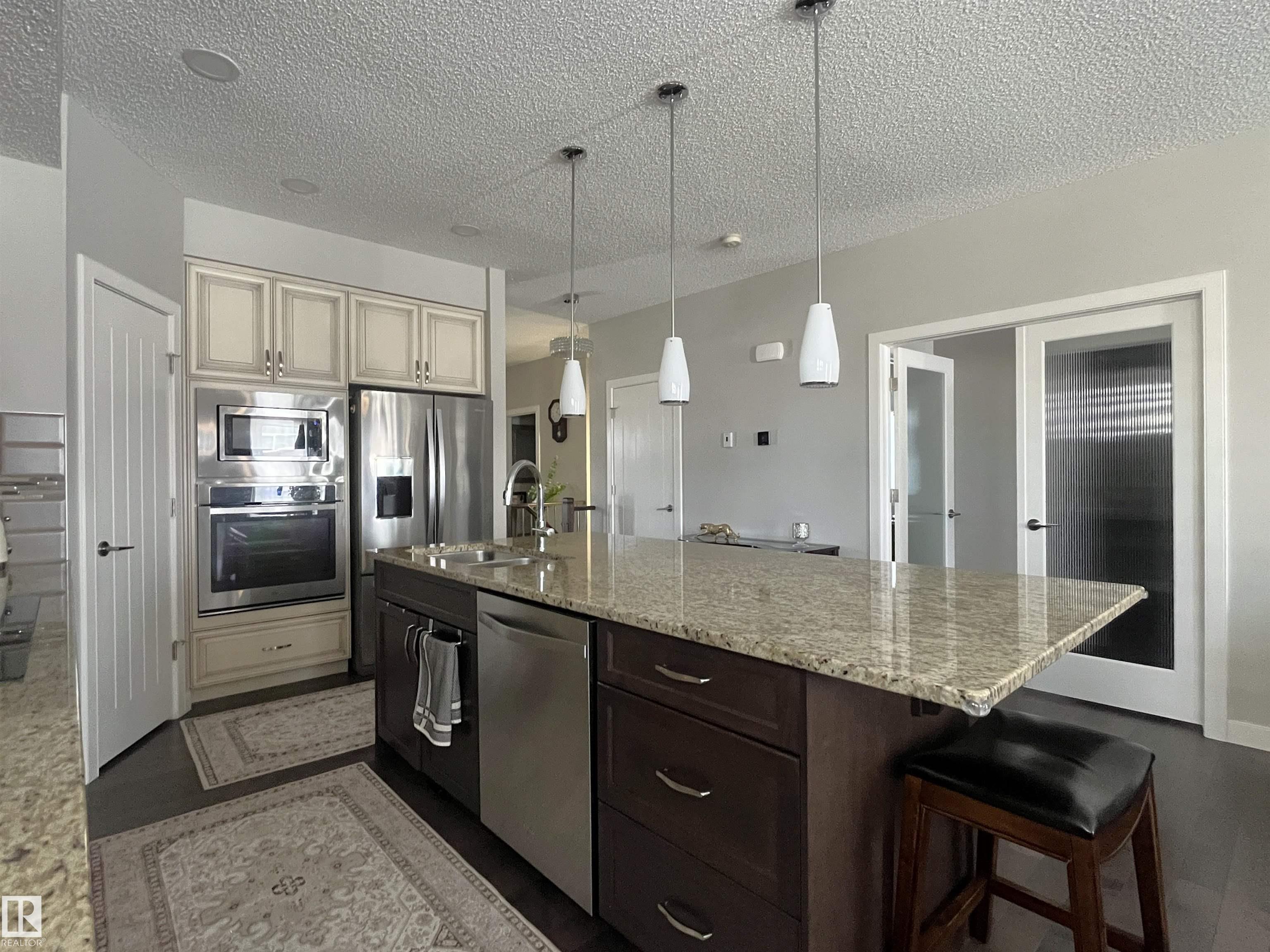 Photo 12 at 8504 216 Street NW, Rosenthal, Edmonton