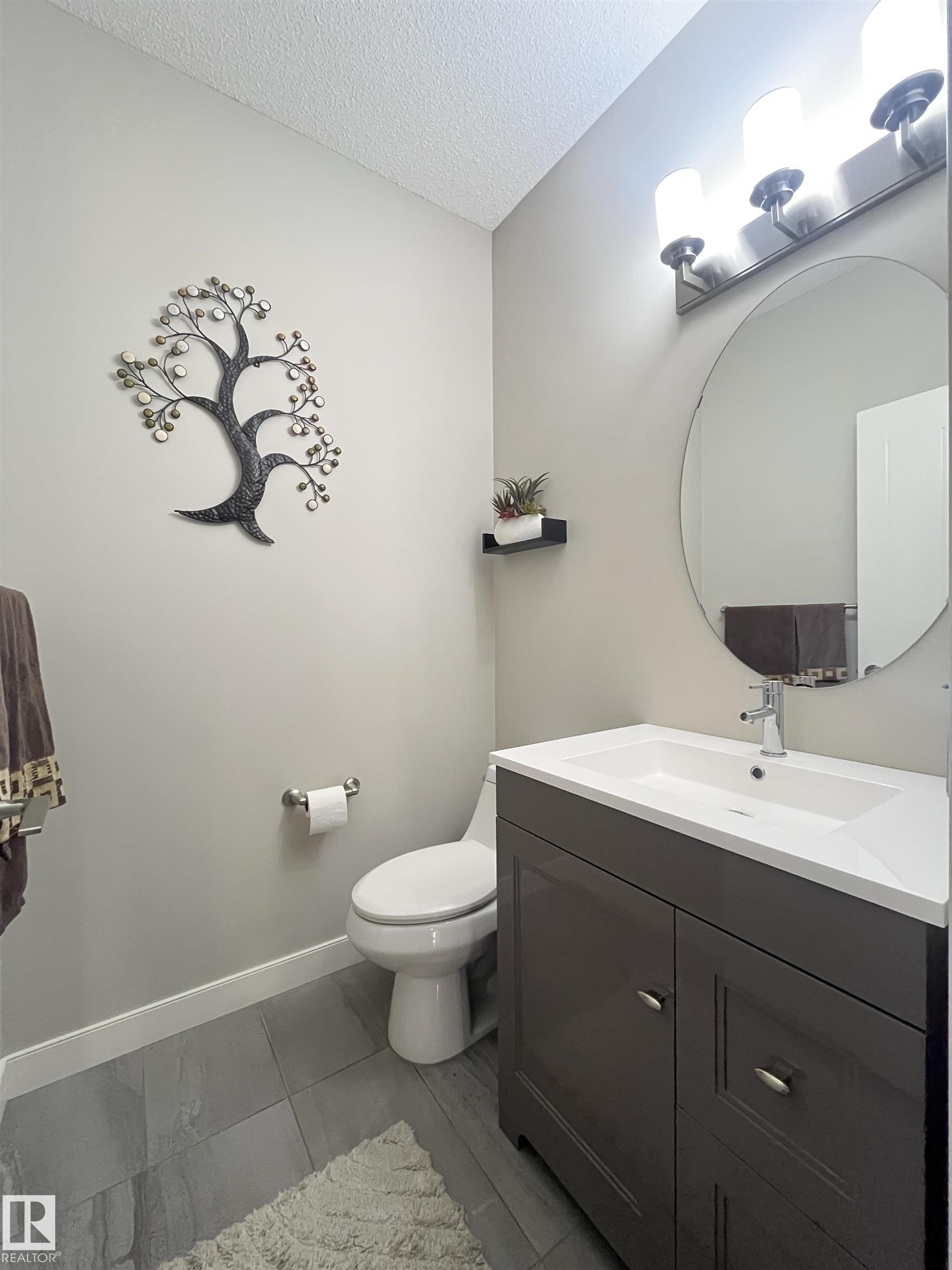 Photo 13 at 8504 216 Street NW, Rosenthal, Edmonton